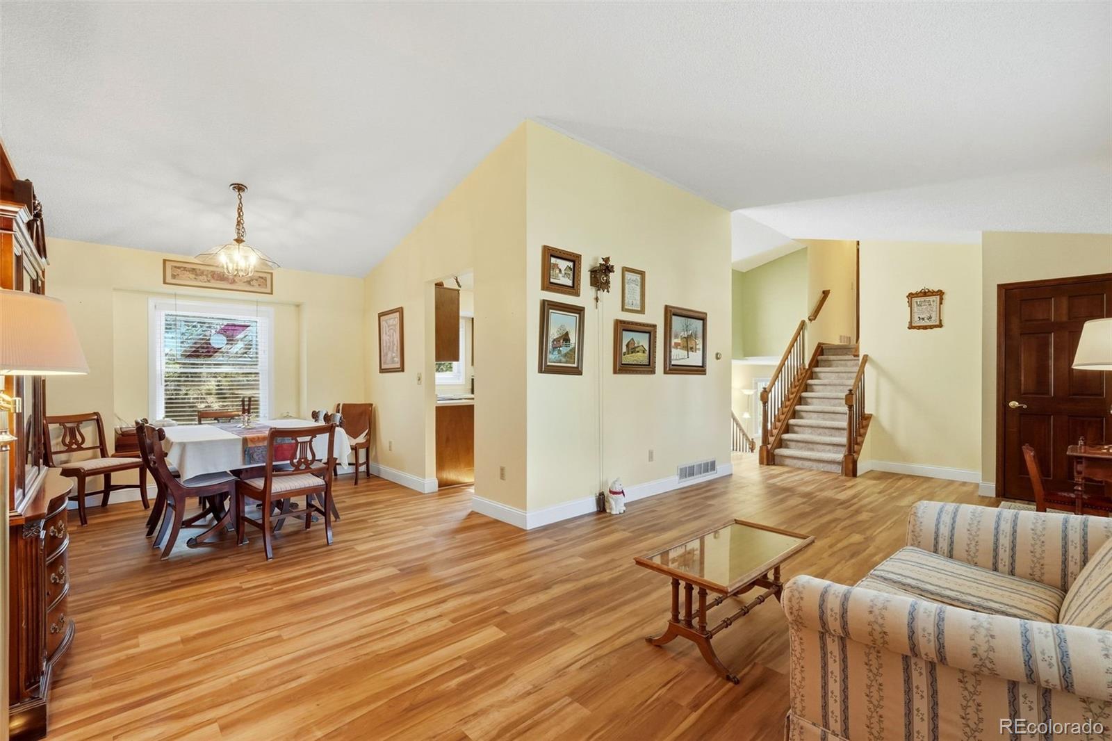 MLS Image #3 for 10060 w fremont avenue,littleton, Colorado
