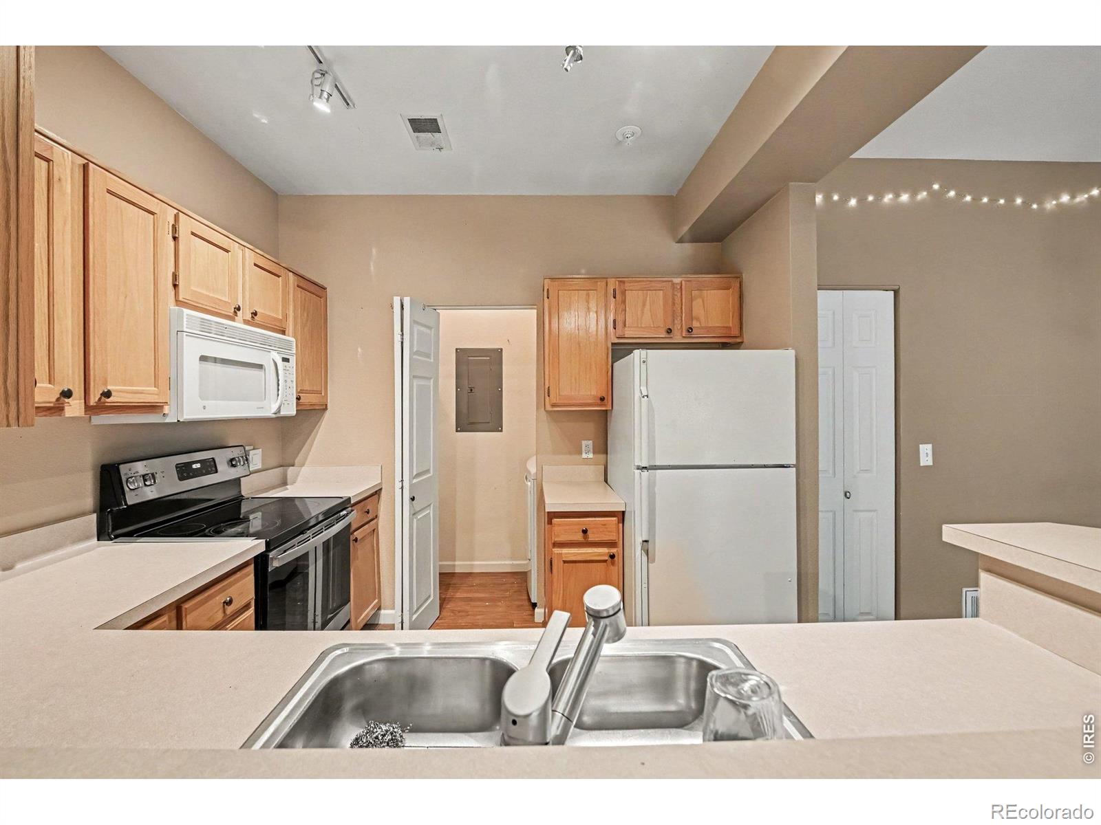 MLS Image #8 for 4545  wheaton drive,fort collins, Colorado