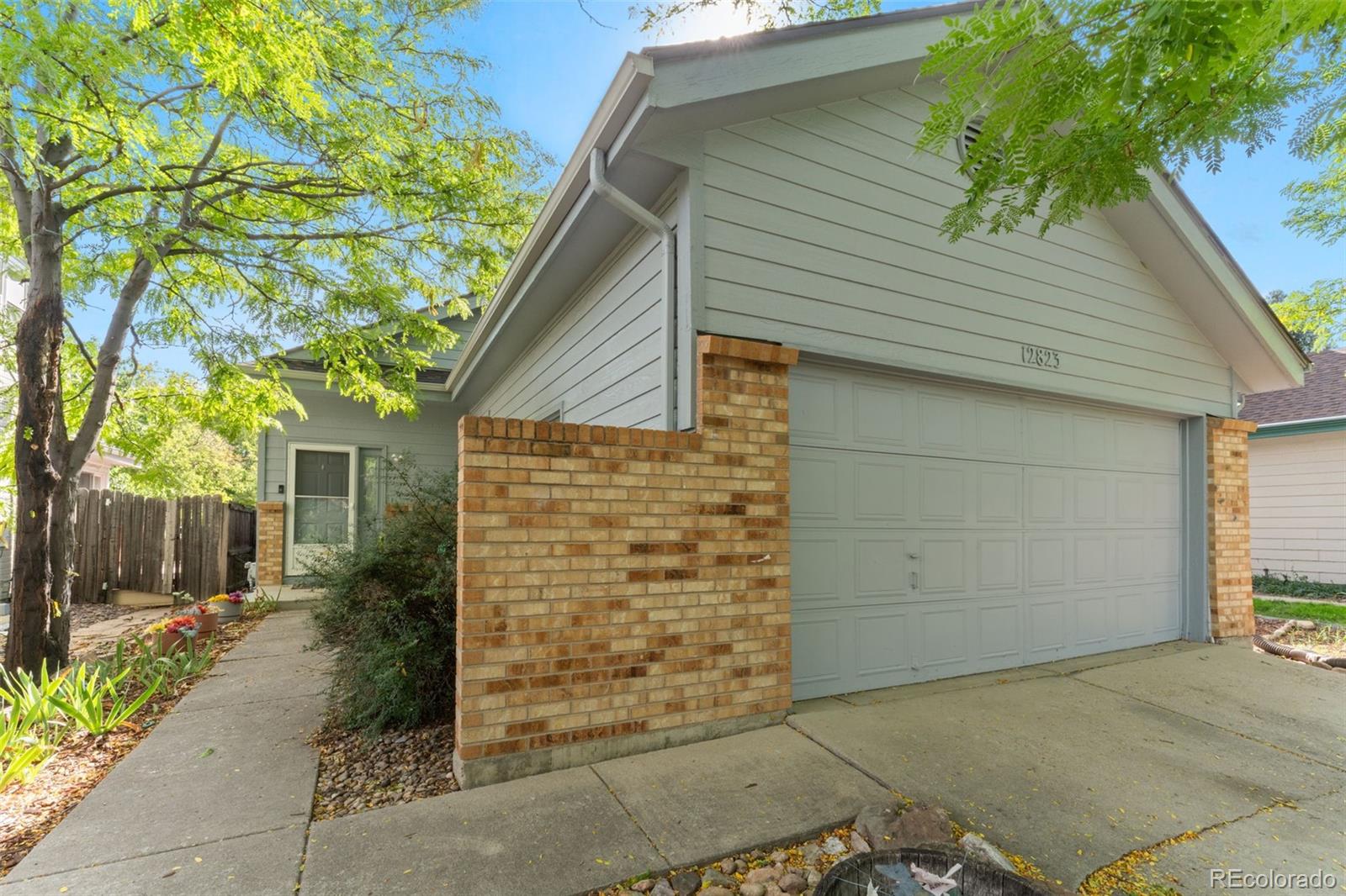 MLS Image #3 for 12823 e wyoming place,aurora, Colorado