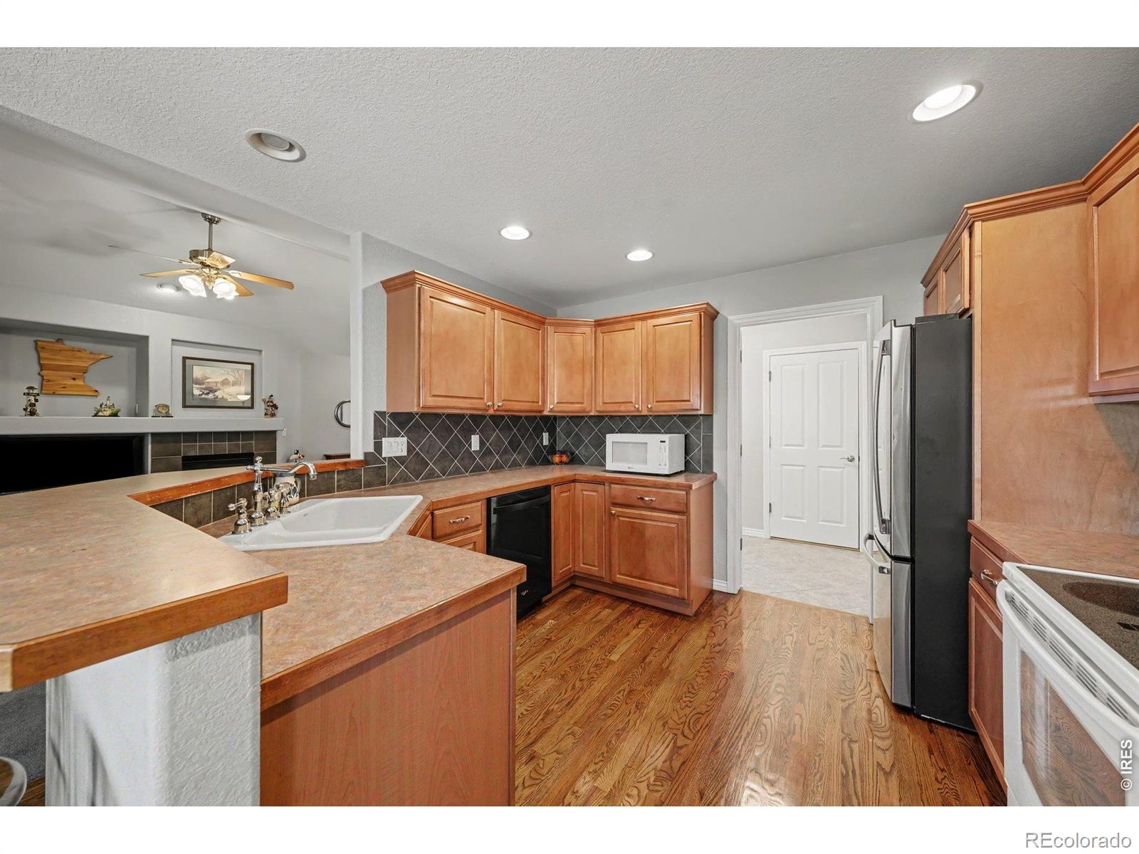 MLS Image #7 for 3103  sanford circle,loveland, Colorado