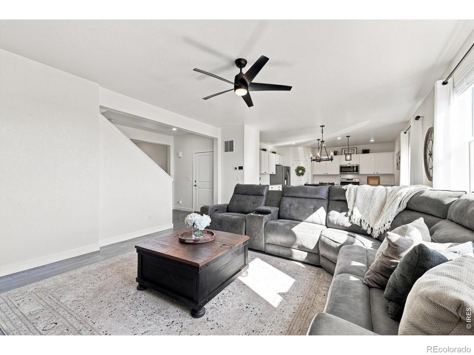MLS Image #8 for 15732  syracuse court,thornton, Colorado