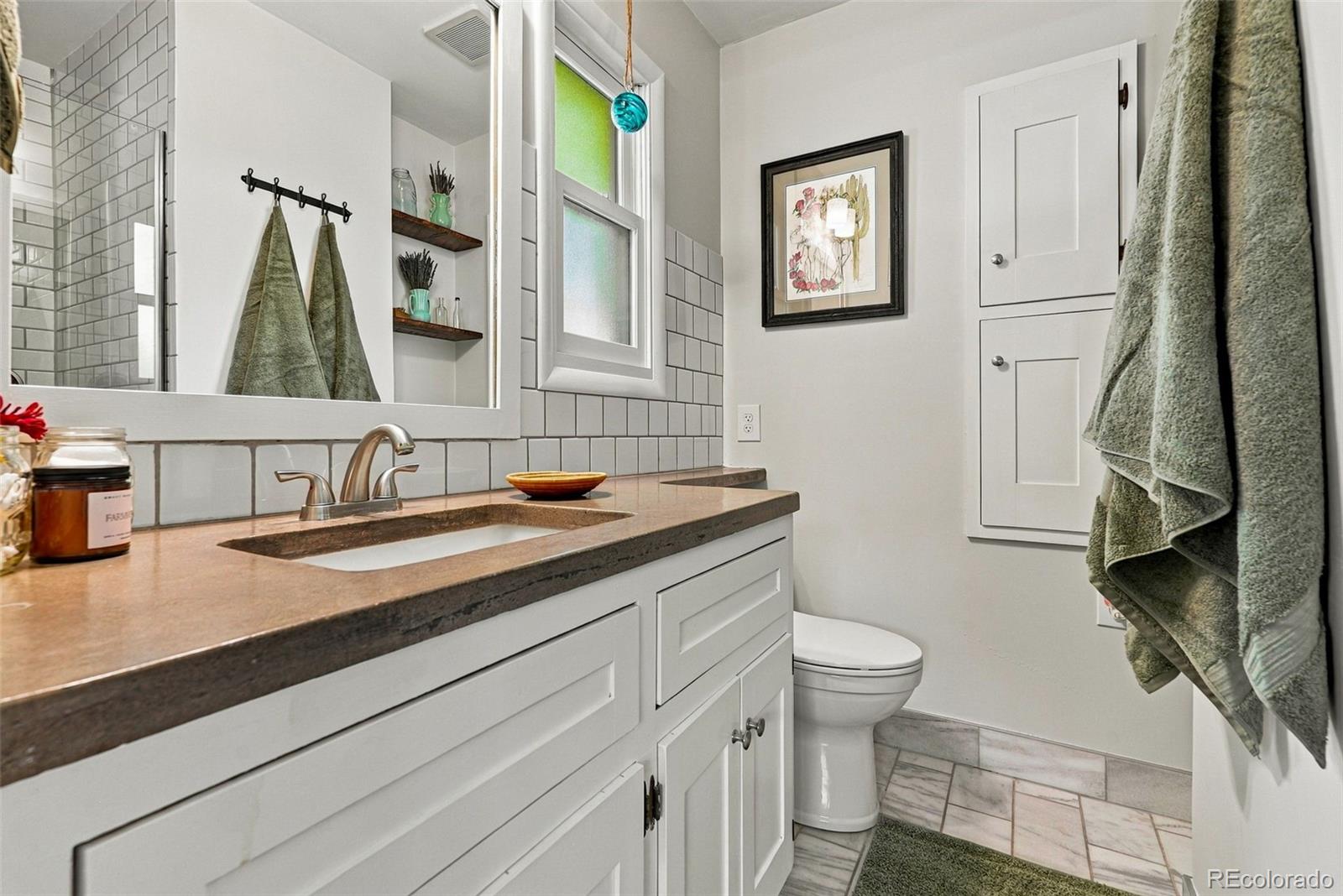 MLS Image #24 for 1663 s vrain street,denver, Colorado