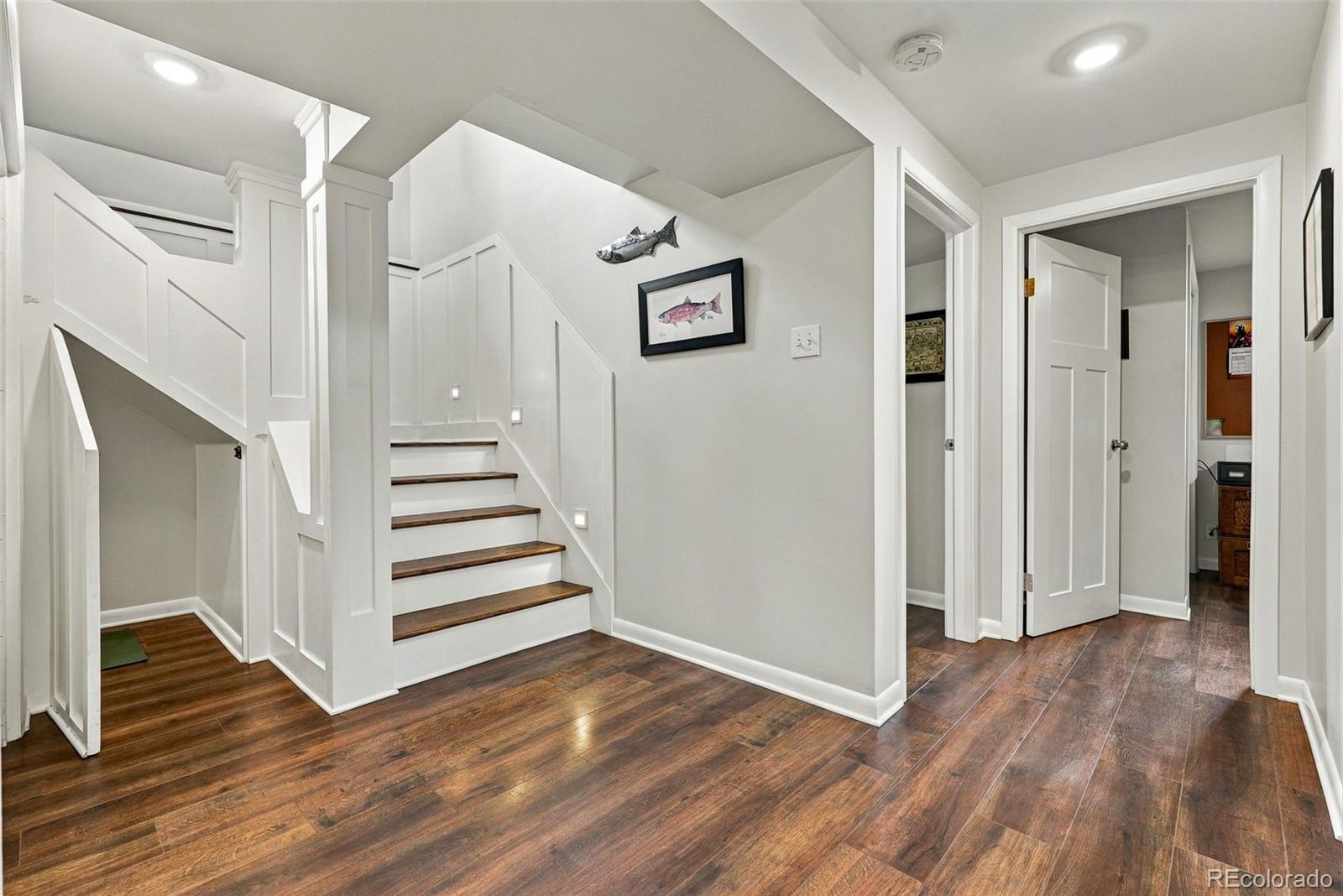 MLS Image #27 for 1663 s vrain street,denver, Colorado