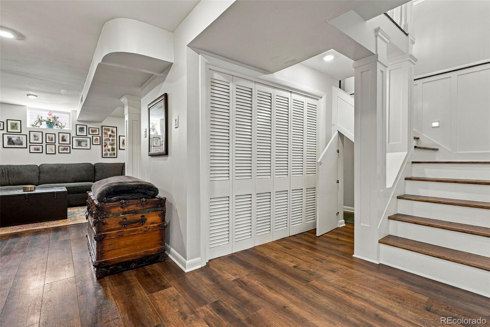 MLS Image #28 for 1663 s vrain street,denver, Colorado