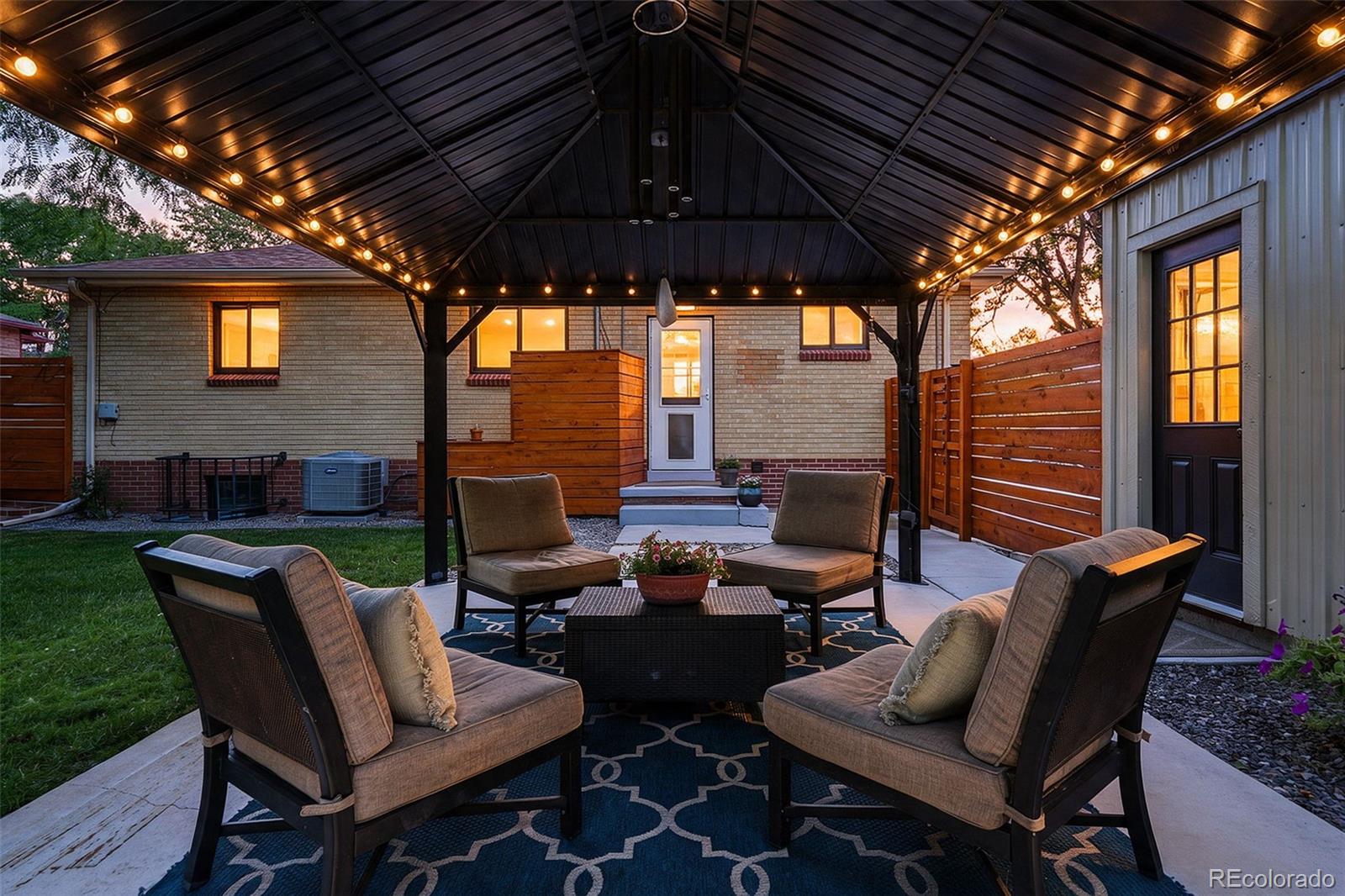 MLS Image #39 for 1663 s vrain street,denver, Colorado
