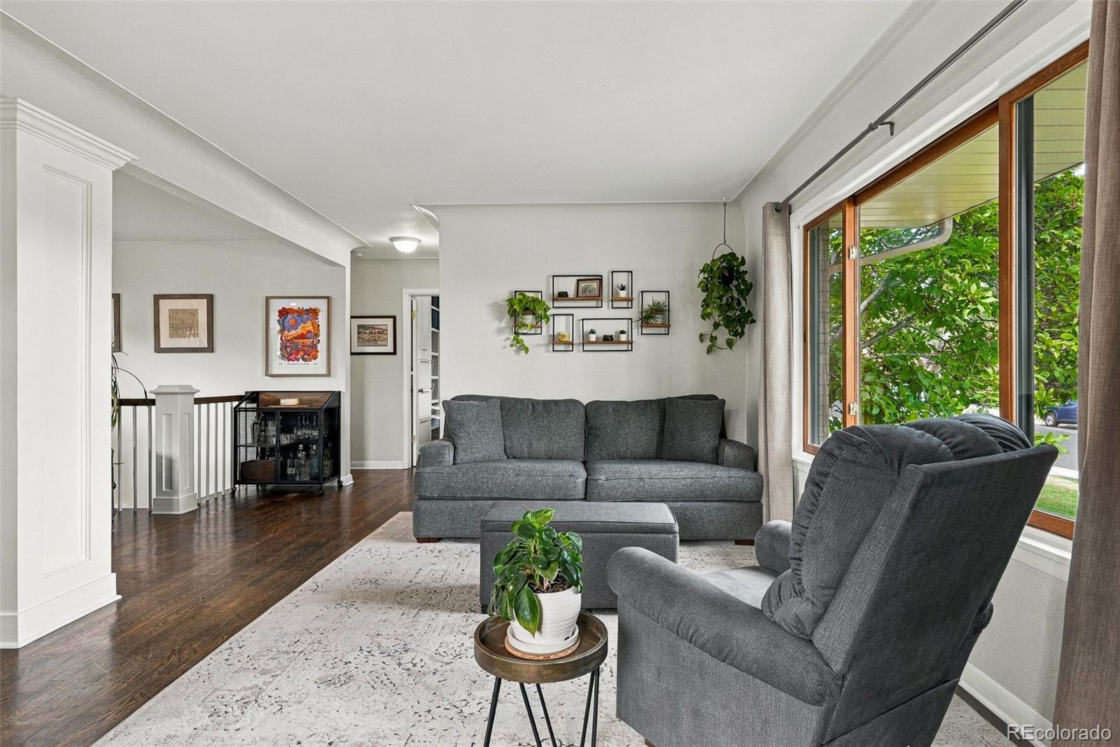 MLS Image #6 for 1663 s vrain street,denver, Colorado
