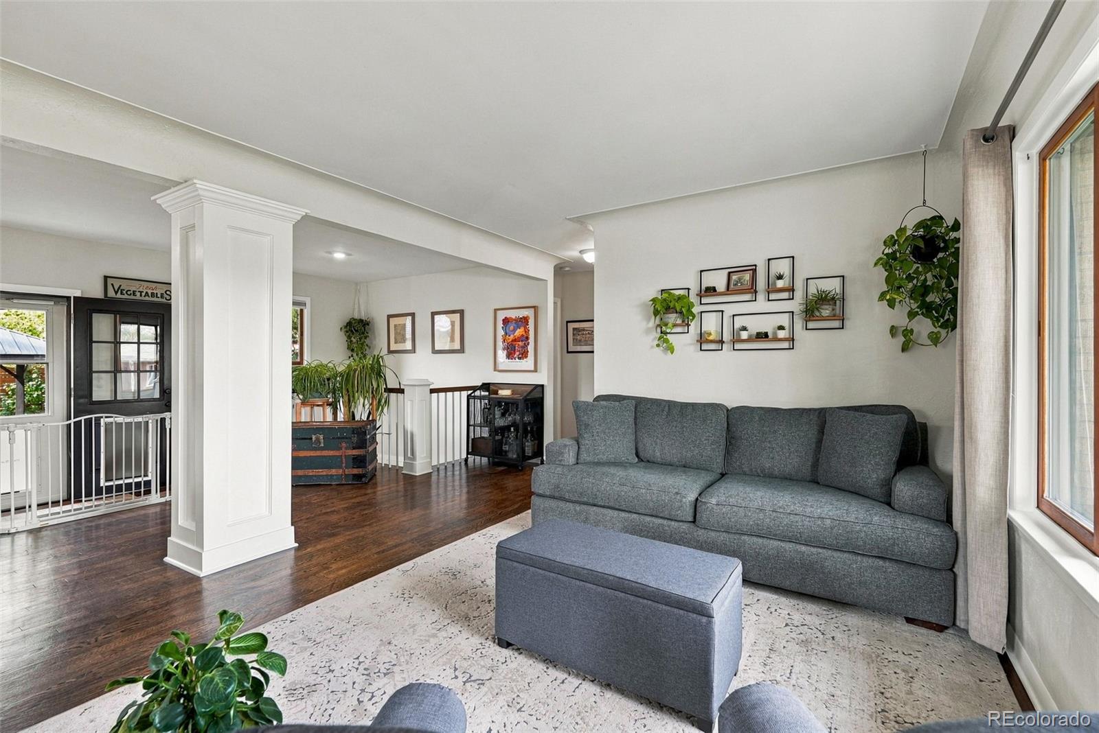 MLS Image #7 for 1663 s vrain street,denver, Colorado