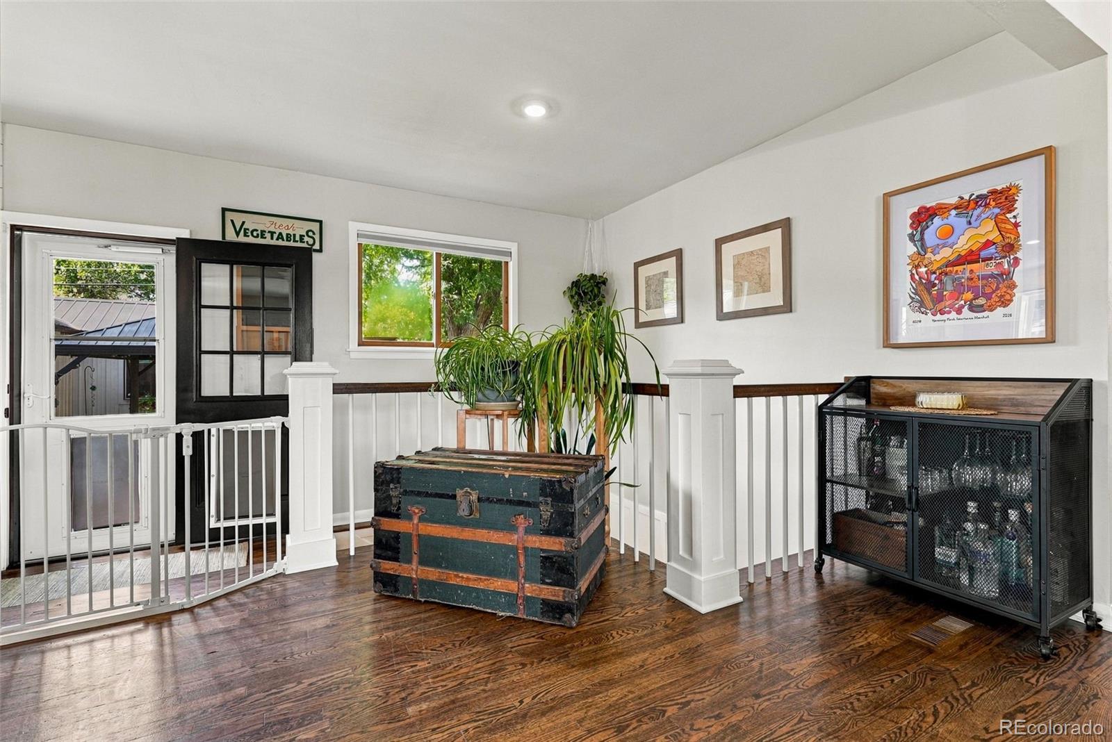 MLS Image #9 for 1663 s vrain street,denver, Colorado