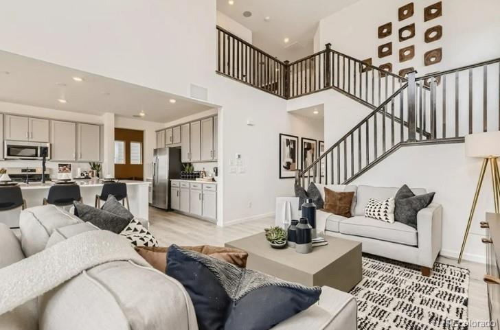 MLS Image #2 for 16637 w 92nd place,arvada, Colorado