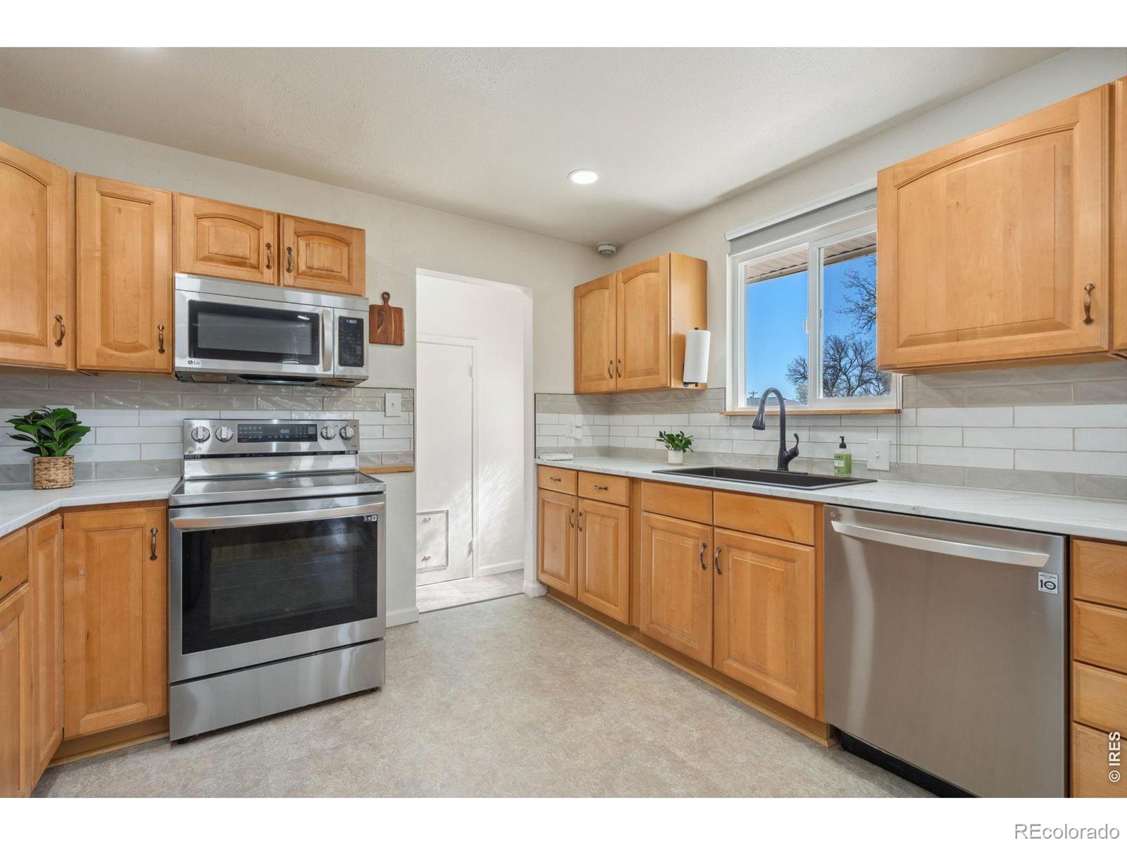 MLS Image #8 for 113  balsam street,fort morgan, Colorado