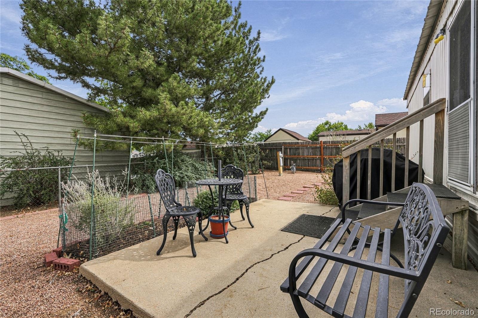 MLS Image #18 for 8584  garfield court,denver, Colorado