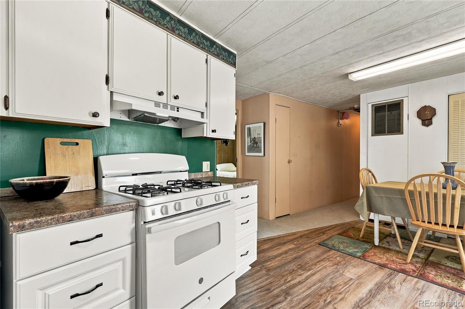 MLS Image #7 for 8584  garfield court,denver, Colorado