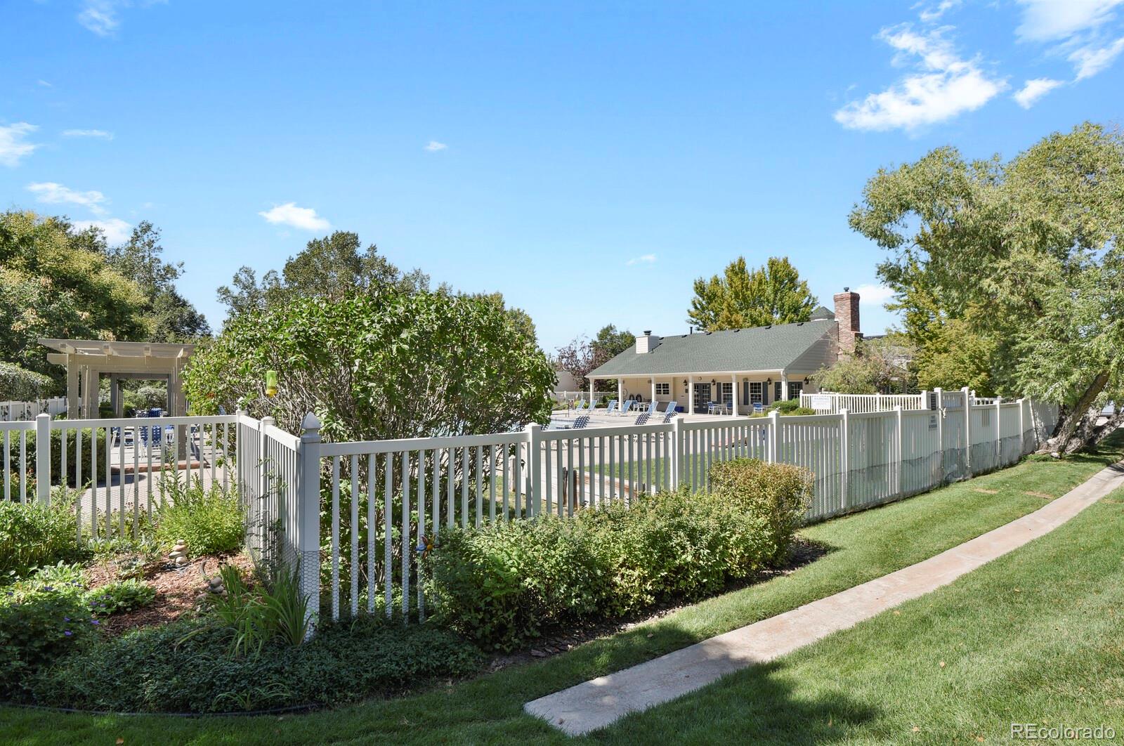MLS Image #46 for 2668 s troy ,aurora, Colorado