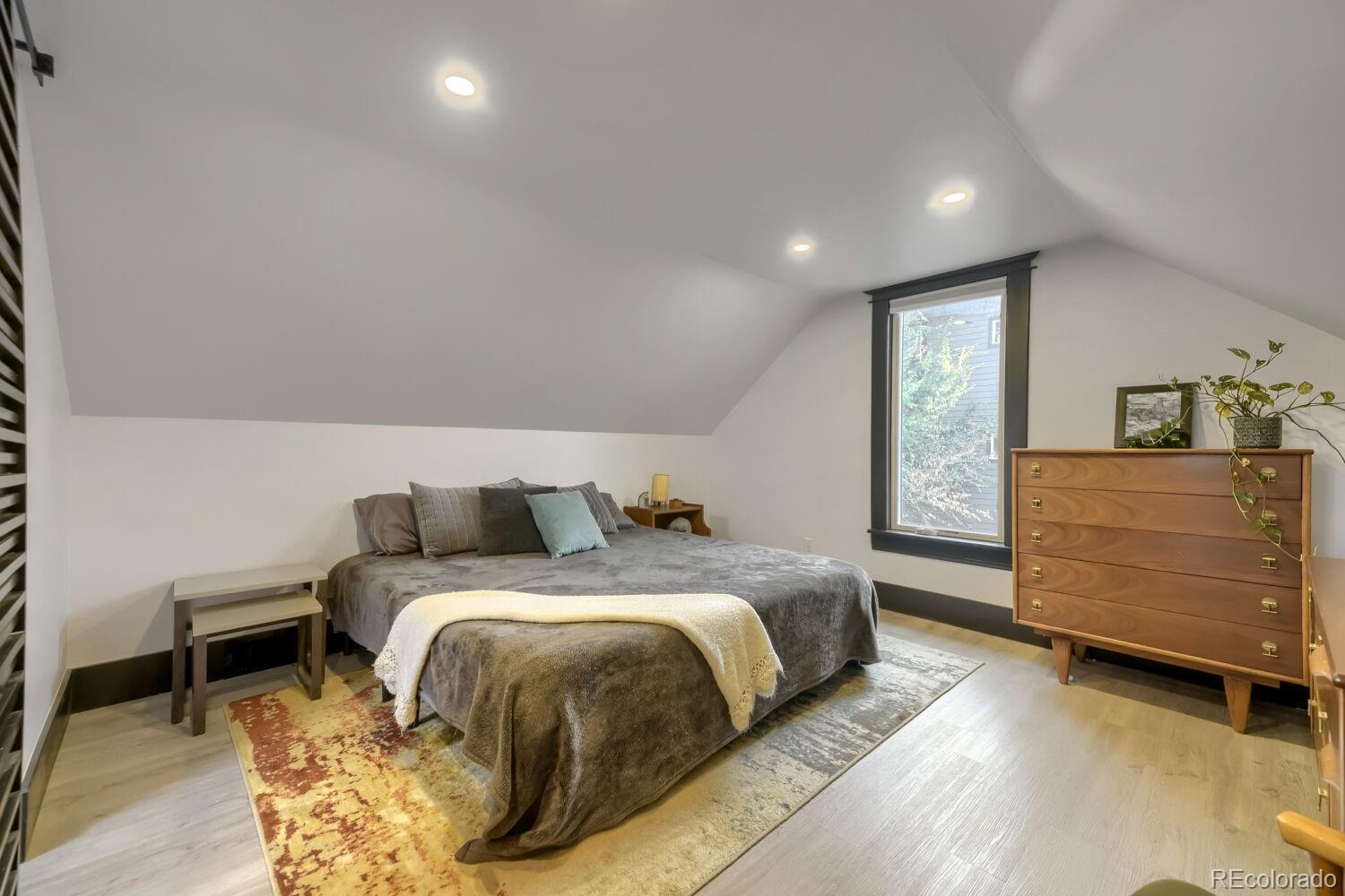 MLS Image #5 for 5699 w 10th avenue,lakewood, Colorado