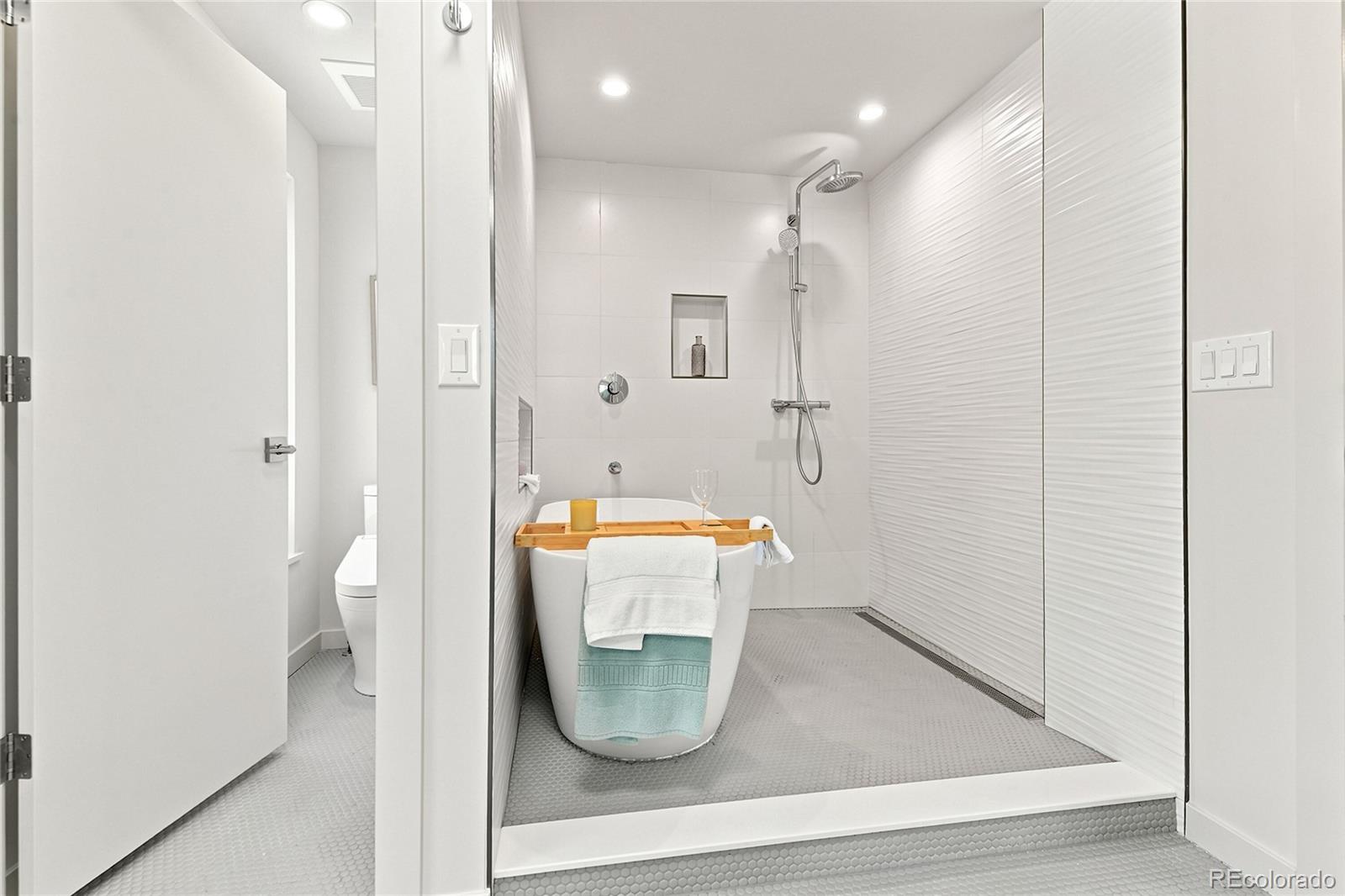 MLS Image #15 for 3072  mountain shadows drive,wheat ridge, Colorado