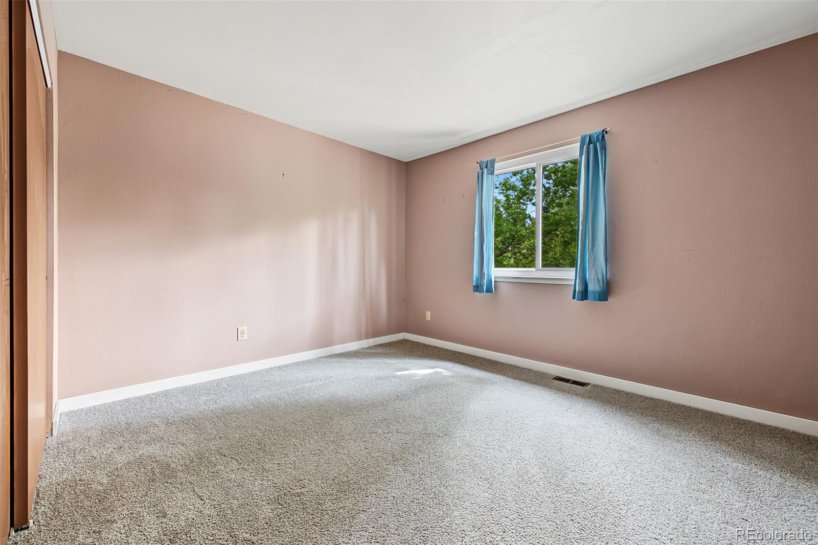 MLS Image #12 for 846 e 132nd drive,thornton, Colorado