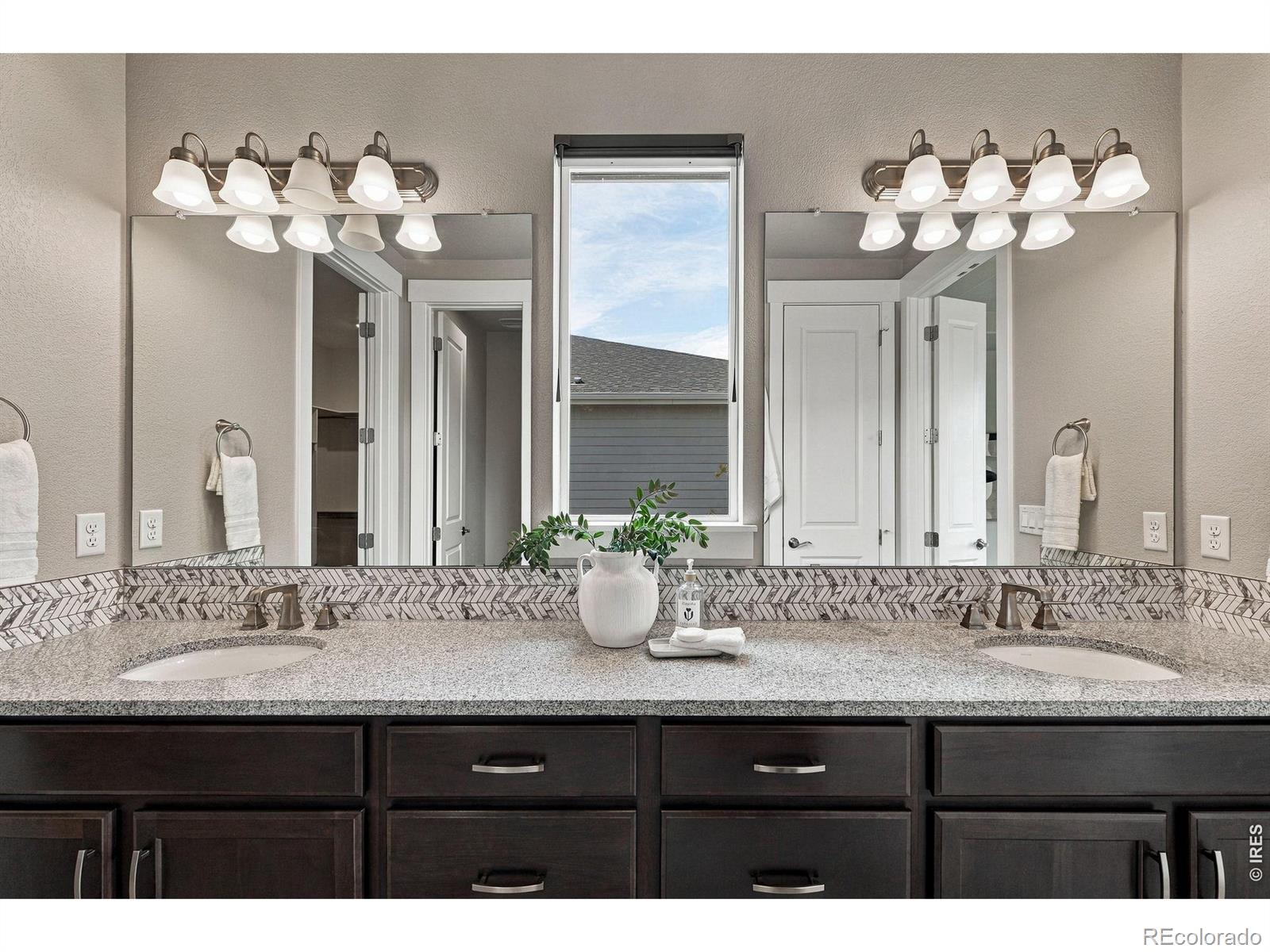 MLS Image #20 for 326  bronco court,berthoud, Colorado