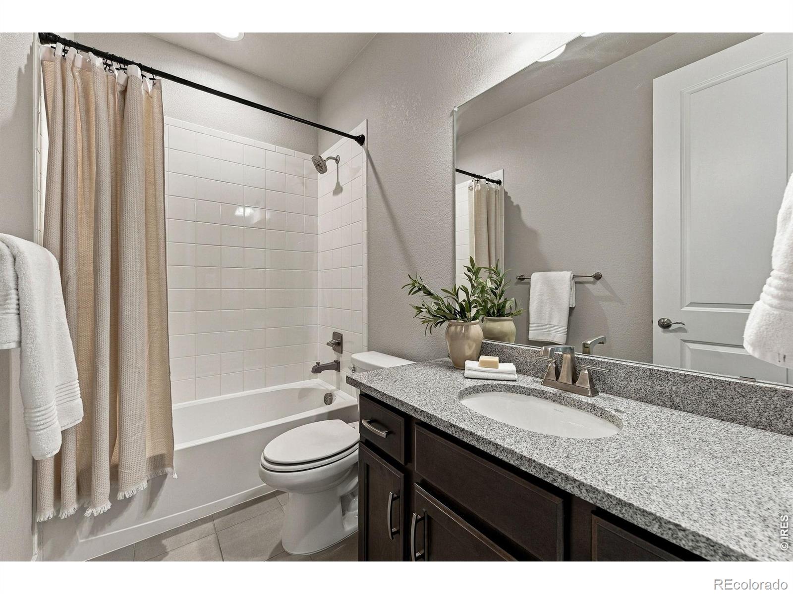 MLS Image #28 for 326  bronco court,berthoud, Colorado