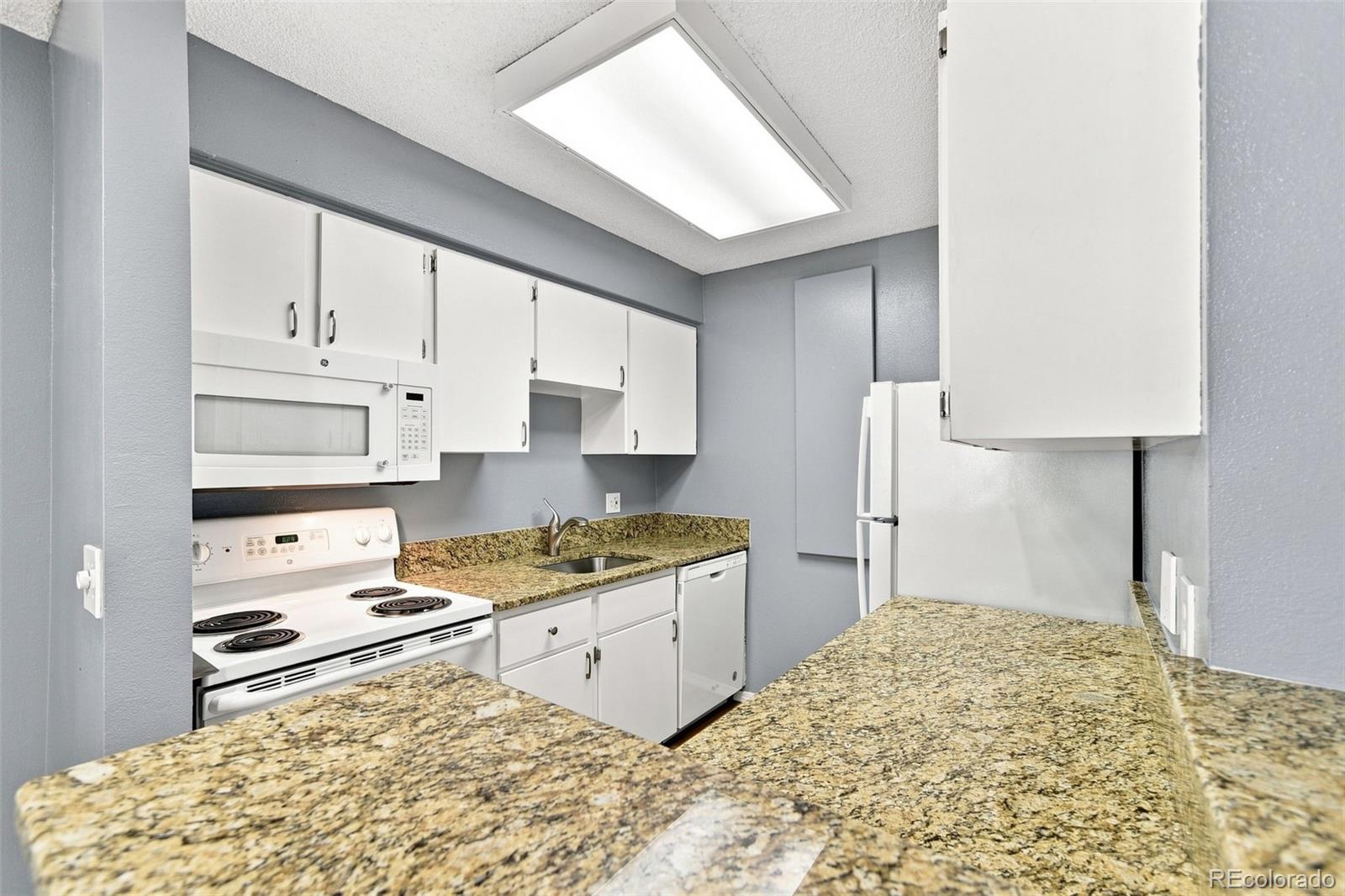 MLS Image #12 for 5770 e warren avenue,denver, Colorado