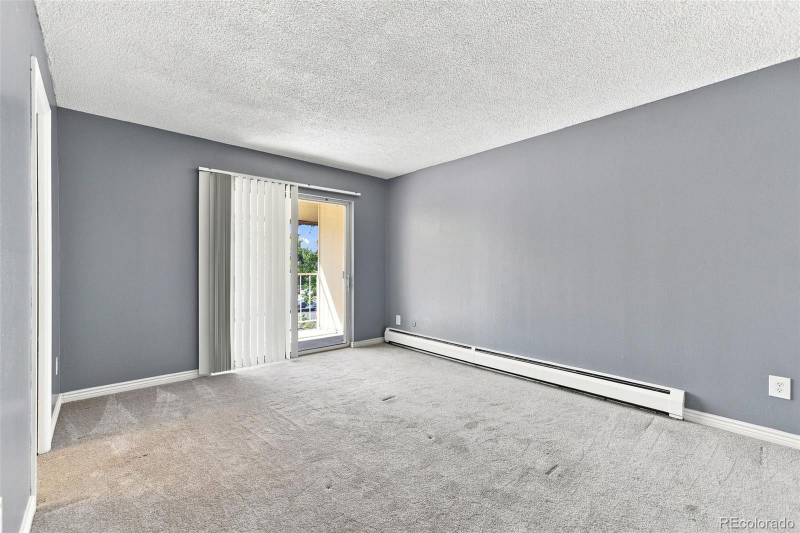 MLS Image #19 for 5770 e warren avenue,denver, Colorado