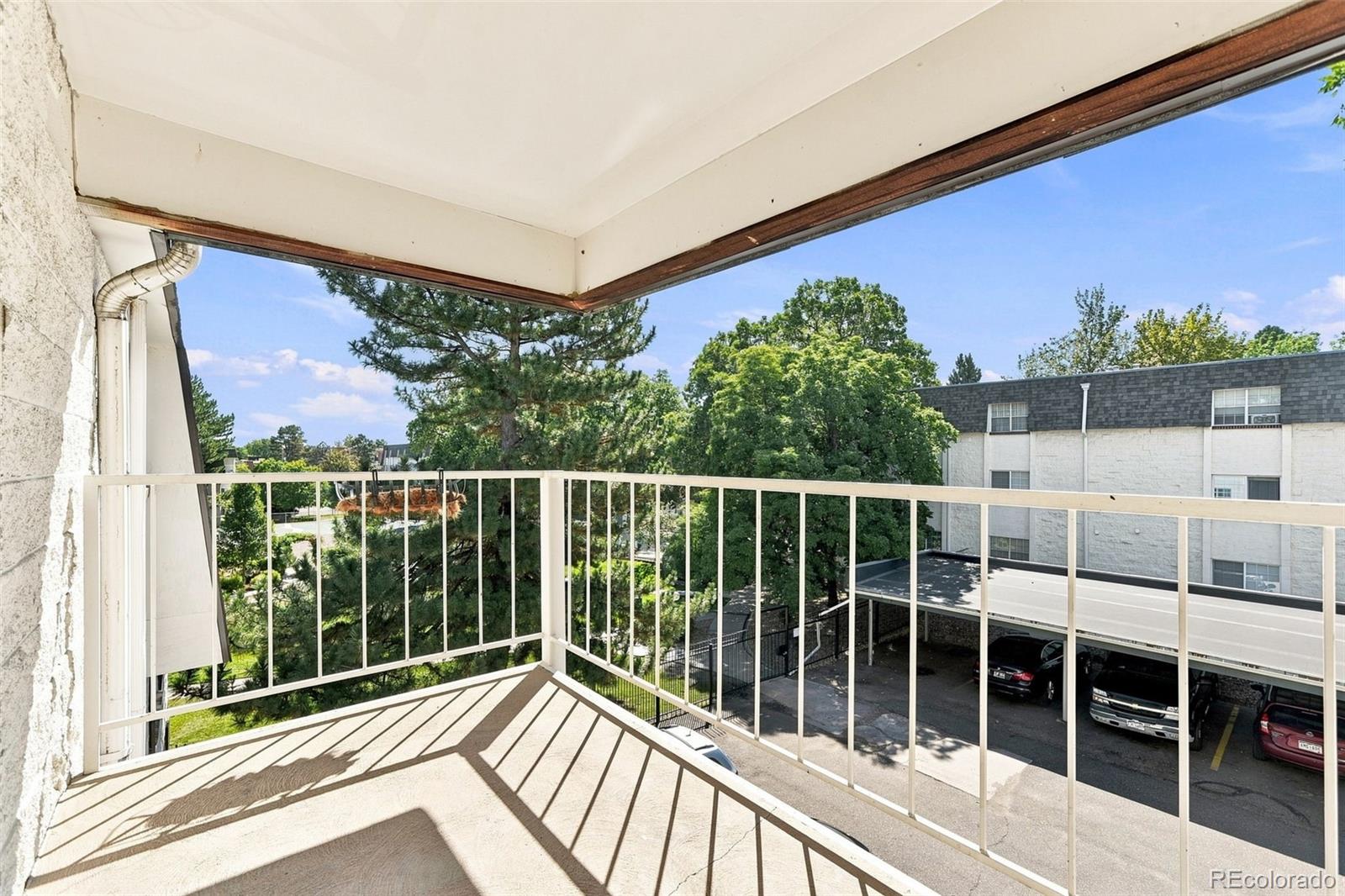 MLS Image #21 for 5770 e warren avenue,denver, Colorado
