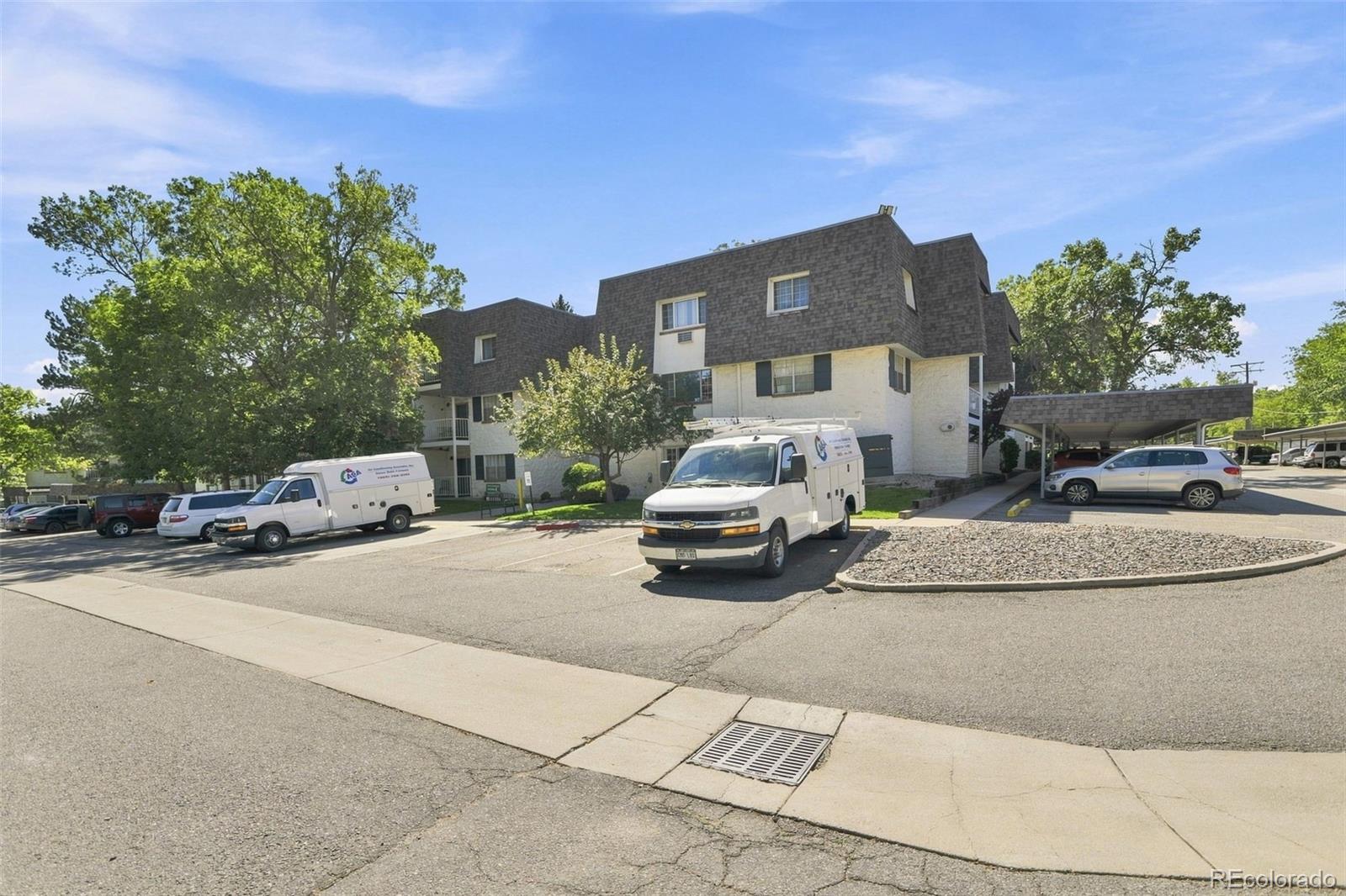 MLS Image #22 for 5770 e warren avenue,denver, Colorado