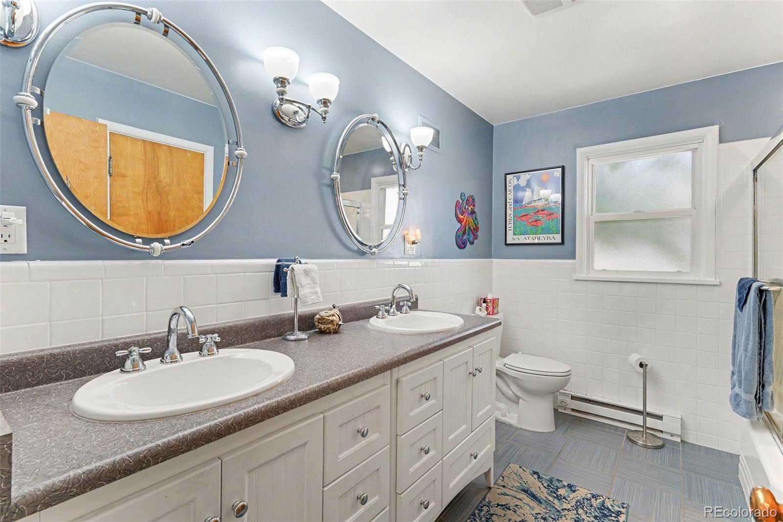 MLS Image #11 for 1385  dayton street,aurora, Colorado