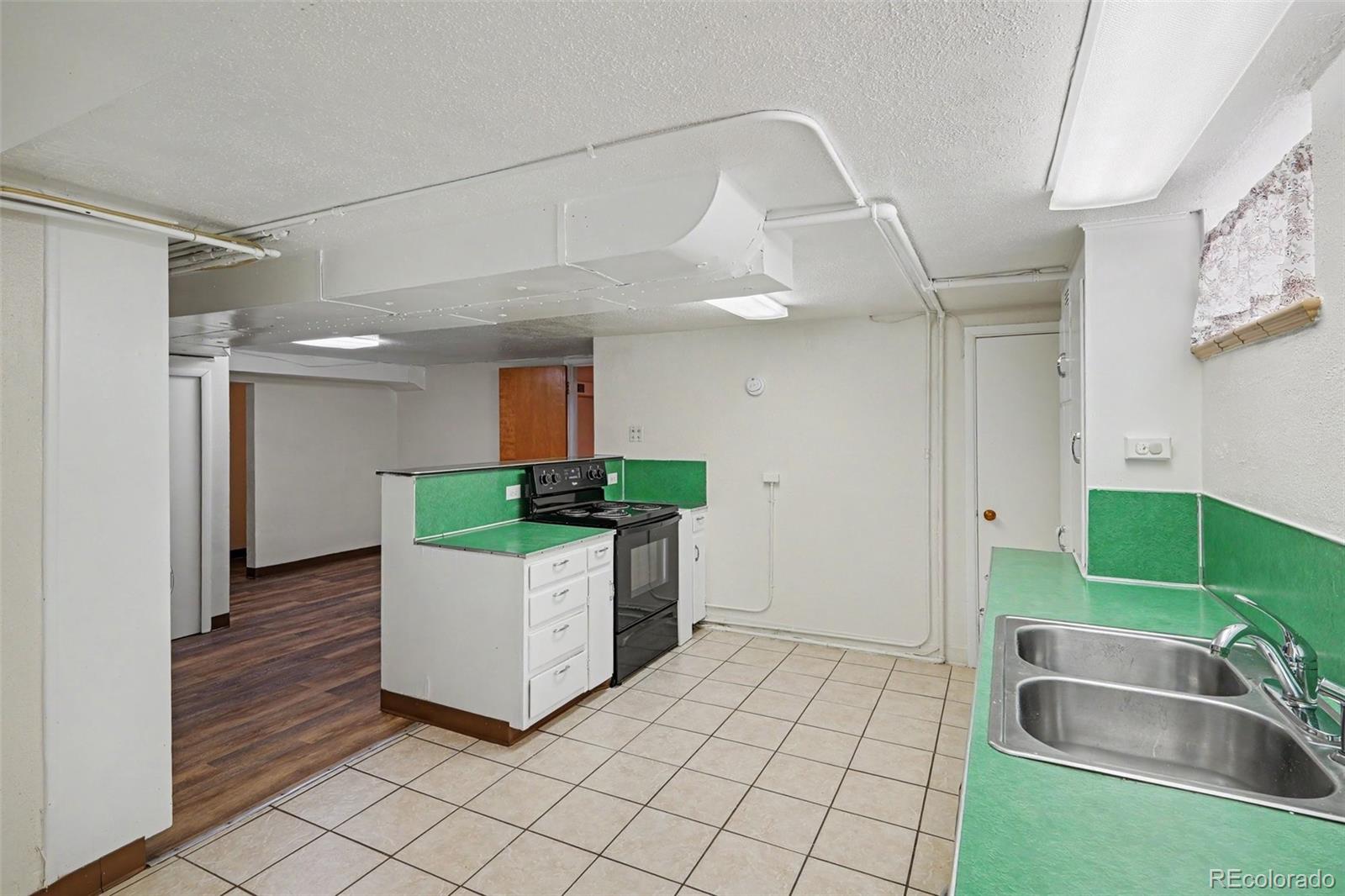 MLS Image #18 for 1385  dayton street,aurora, Colorado