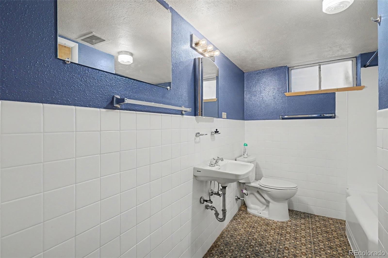 MLS Image #20 for 1385  dayton street,aurora, Colorado