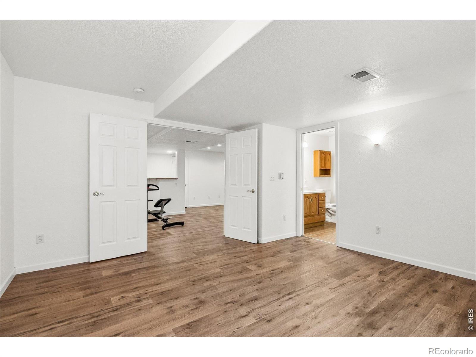 MLS Image #33 for 6129 s newark way,englewood, Colorado
