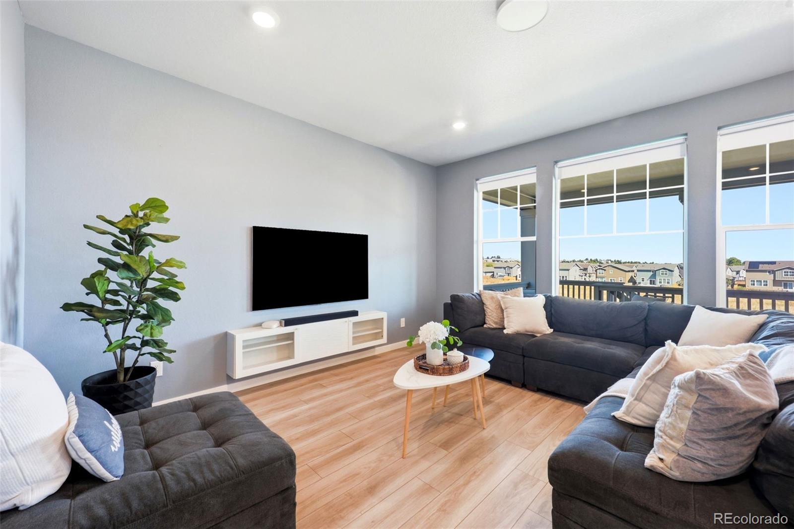MLS Image #10 for 875  snowberry avenue,elizabeth, Colorado