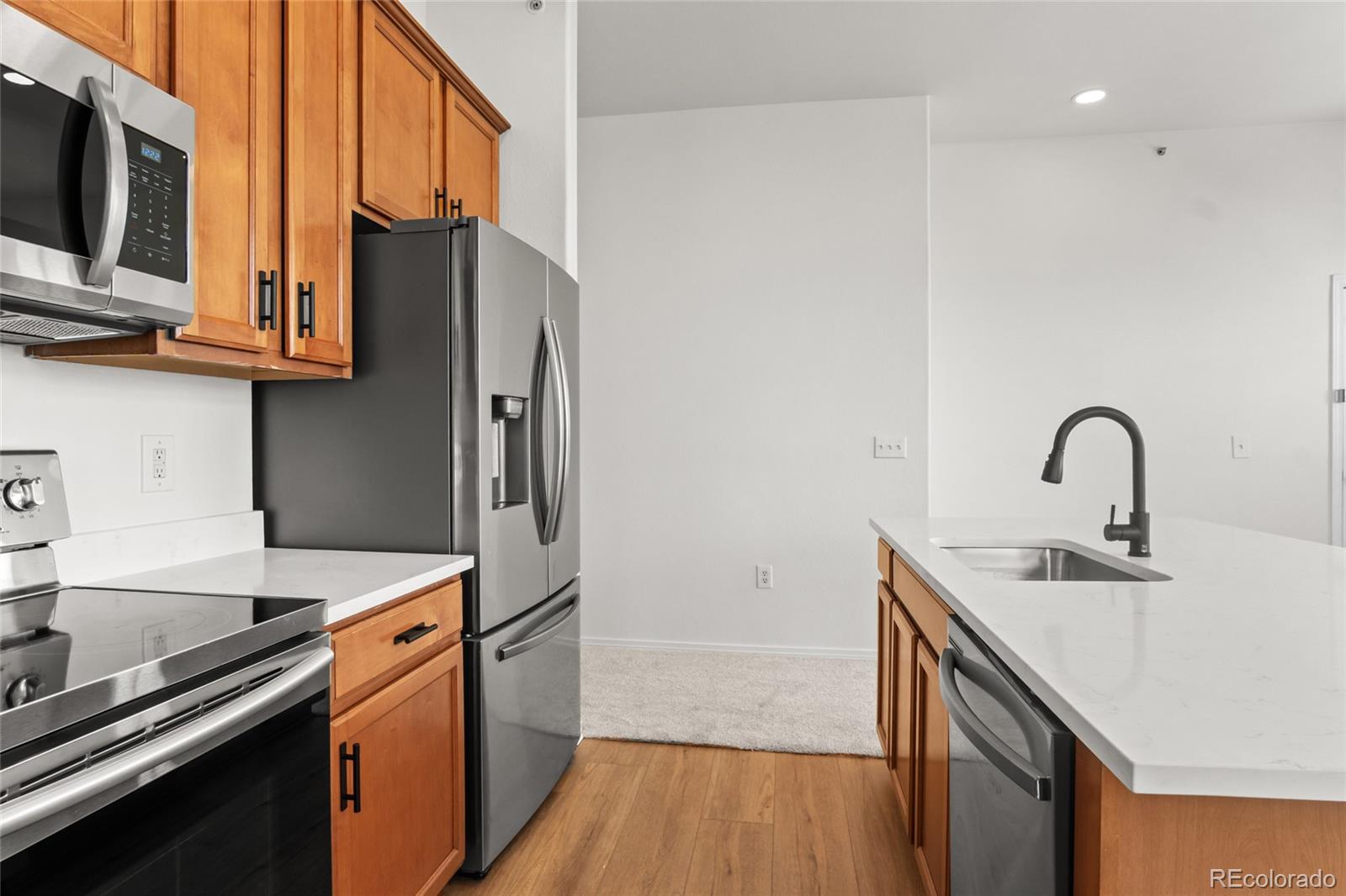 MLS Image #3 for 8420  canyon rim trail,englewood, Colorado