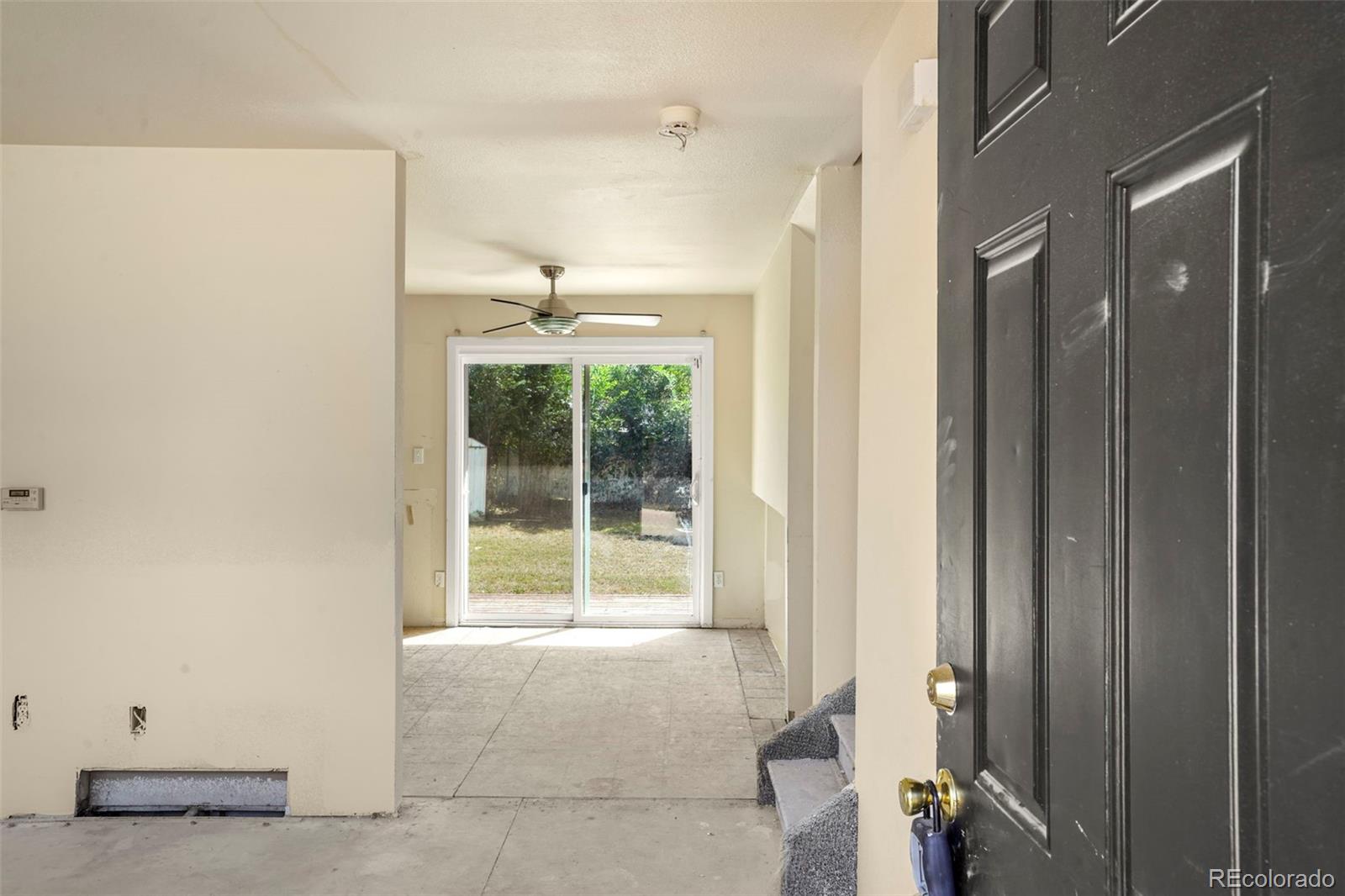 MLS Image #7 for 6926  millbrook circle,colorado springs, Colorado