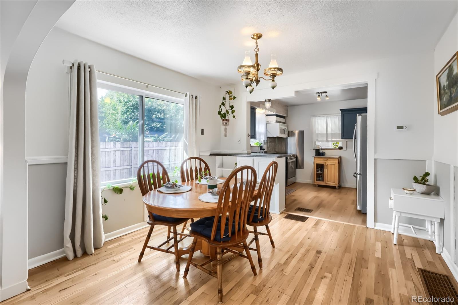 MLS Image #15 for 235 s irving street,denver, Colorado