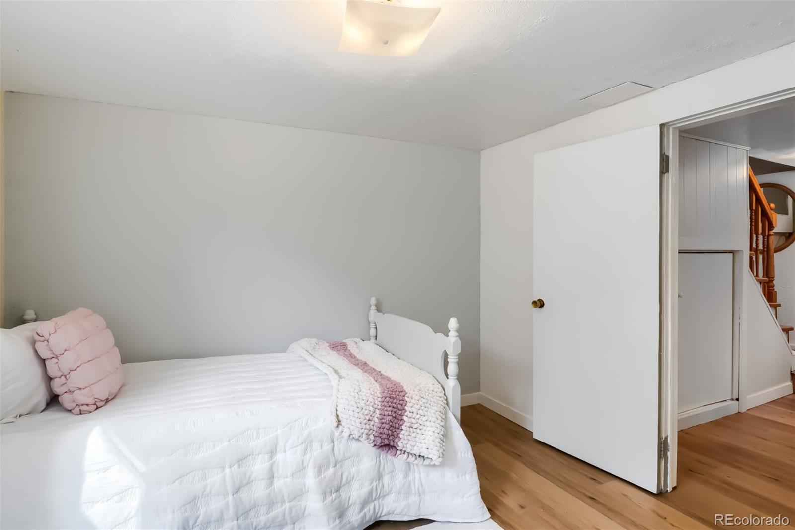 MLS Image #21 for 235 s irving street,denver, Colorado