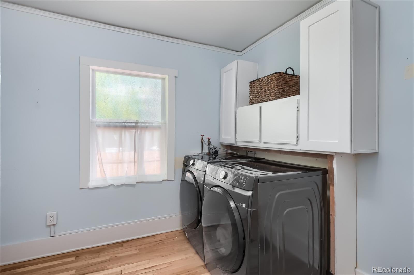 MLS Image #23 for 235 s irving street,denver, Colorado