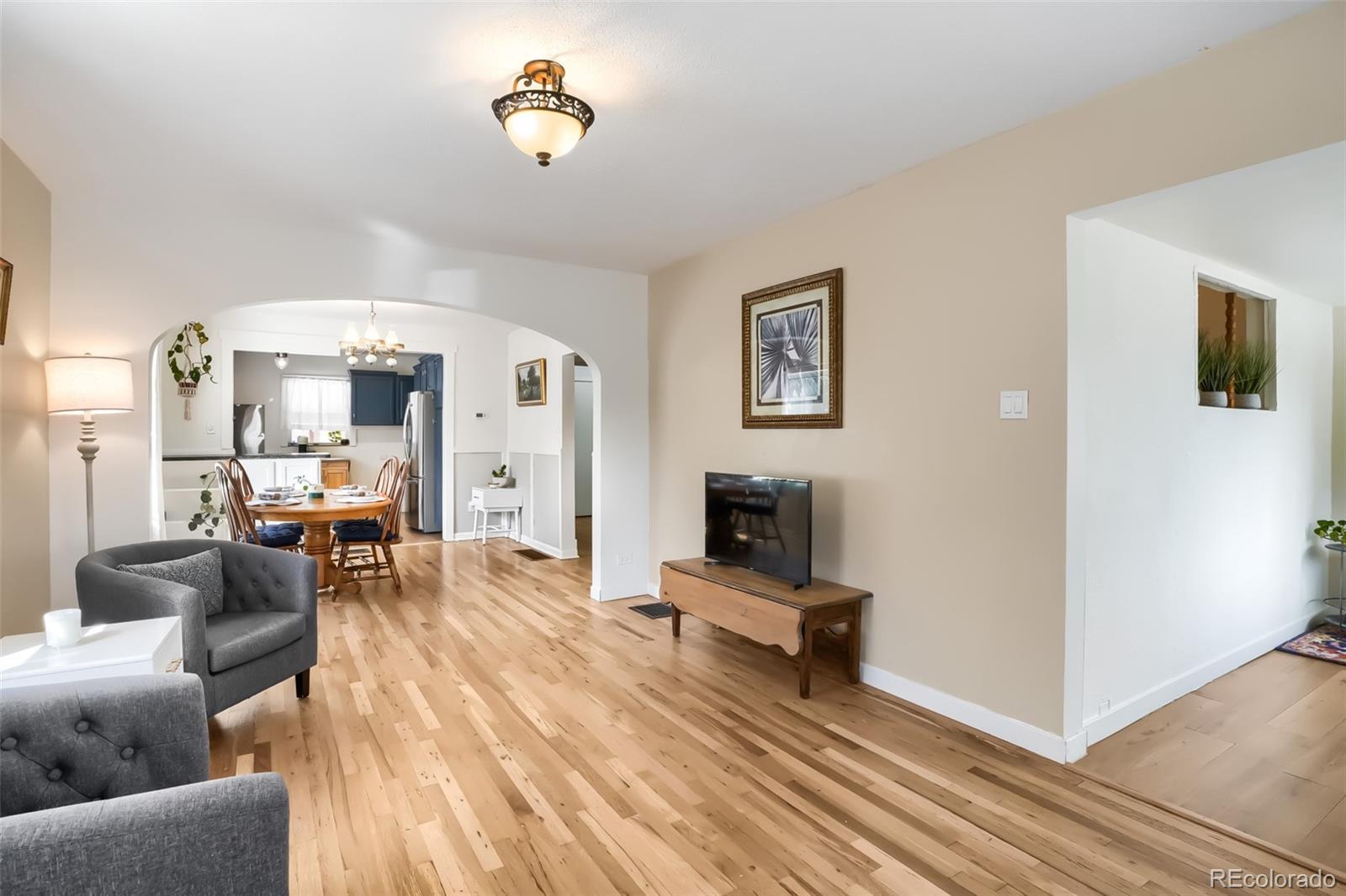 MLS Image #9 for 235 s irving street,denver, Colorado