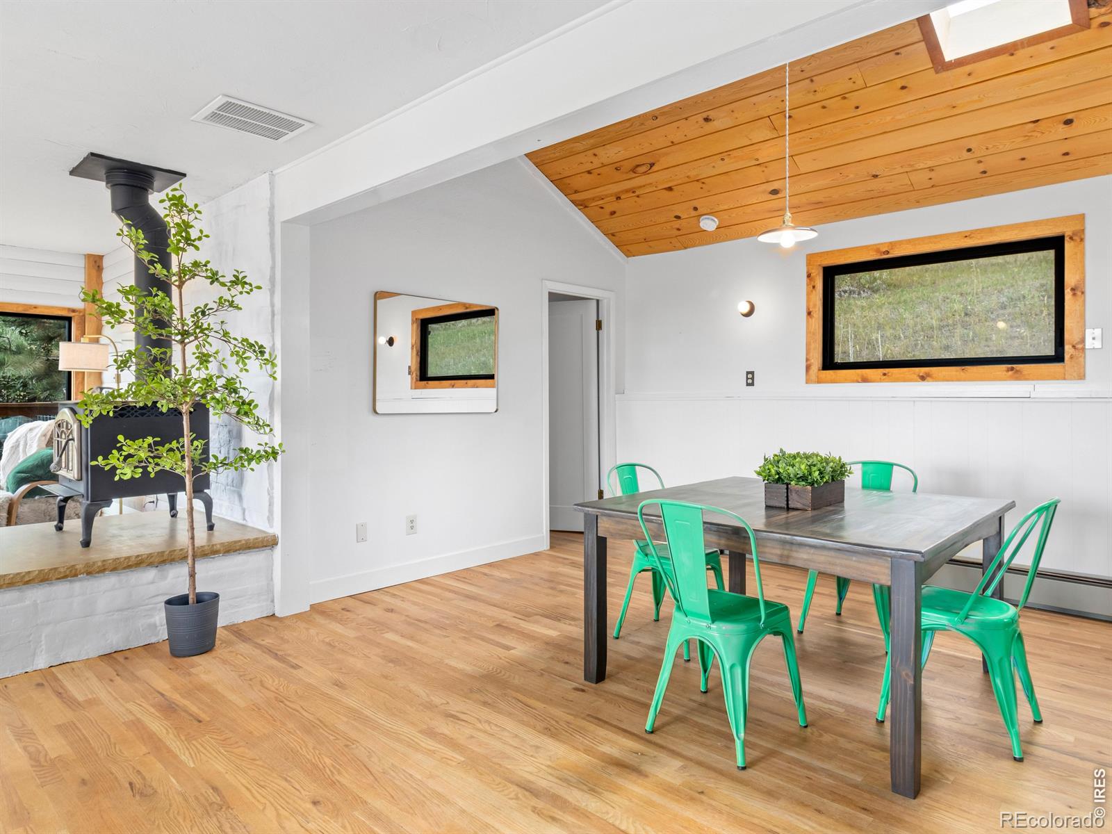MLS Image #13 for 511  green mountain drive,livermore, Colorado