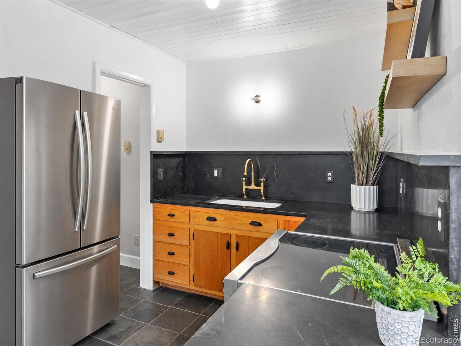 MLS Image #14 for 511  green mountain drive,livermore, Colorado