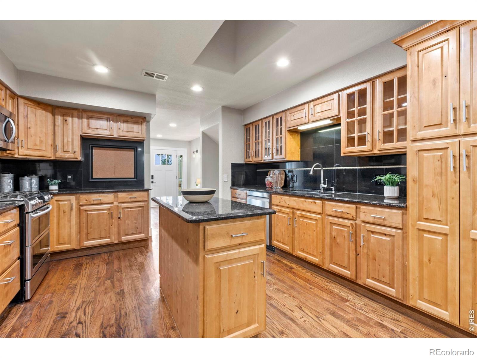 MLS Image #11 for 620  gregory road,fort collins, Colorado
