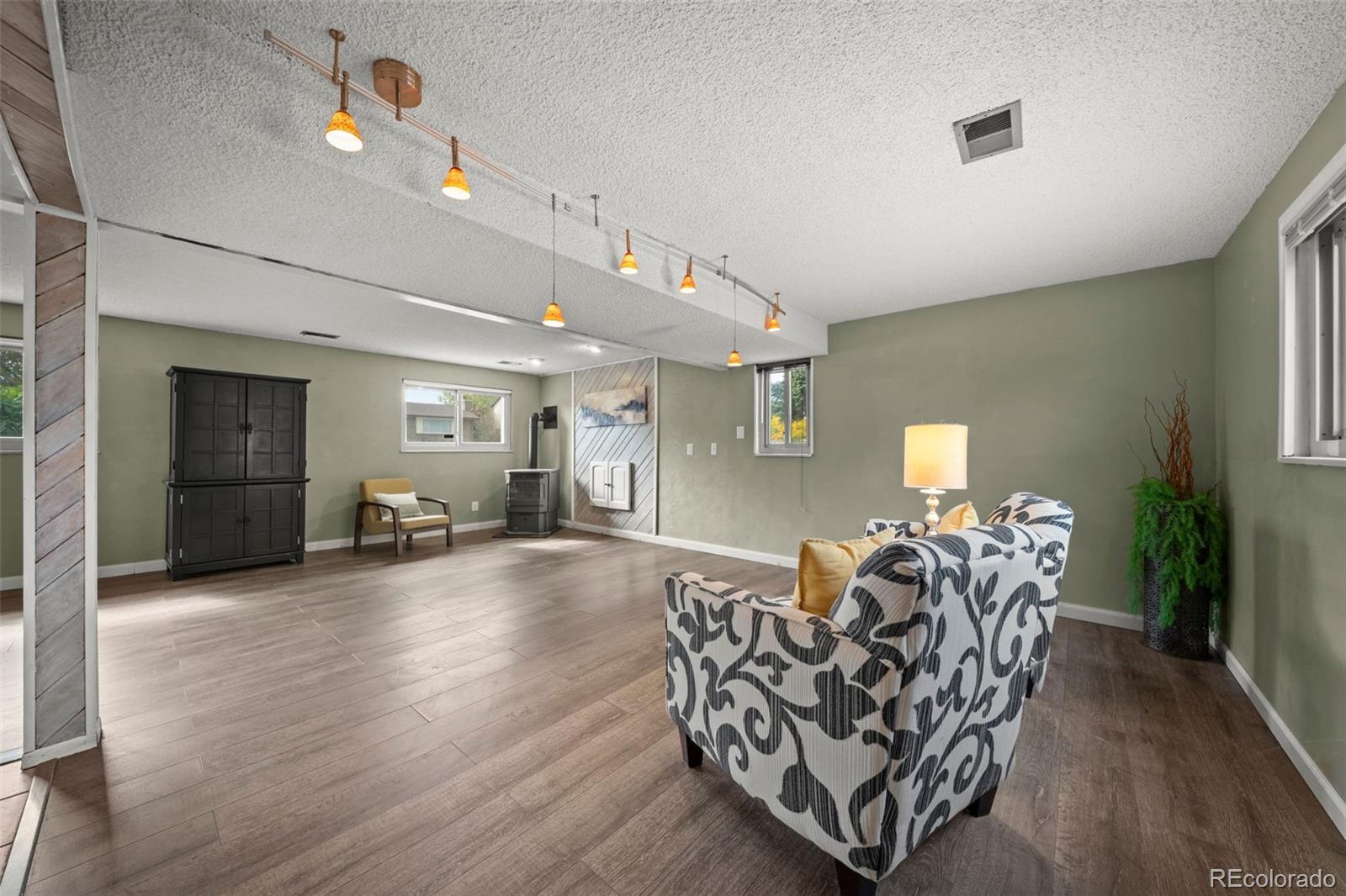 MLS Image #34 for 8673 w swarthmore place,littleton, Colorado