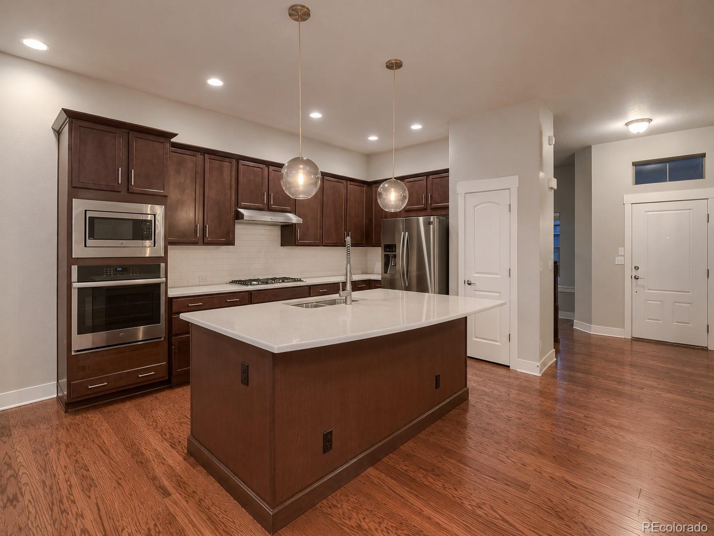 MLS Image #28 for 10080 e 59th drive,denver, Colorado