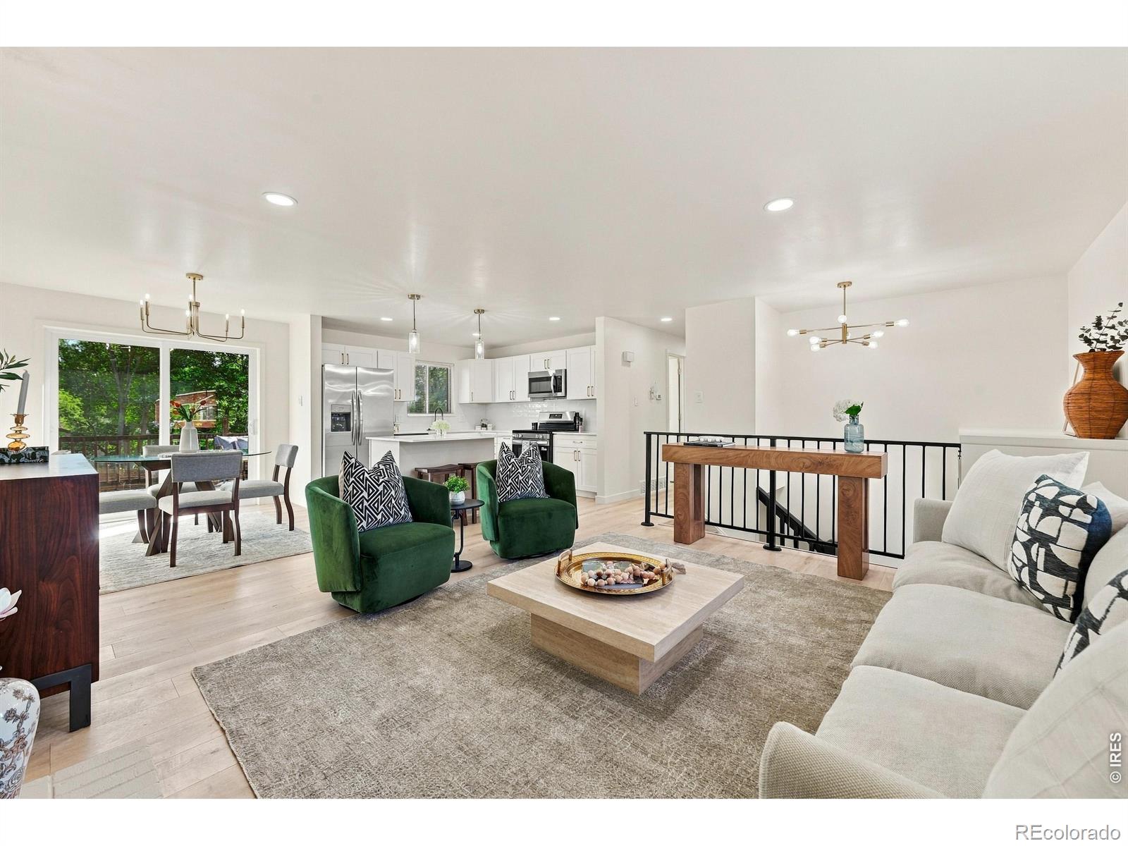 MLS Image #5 for 7402 s upham street,littleton, Colorado