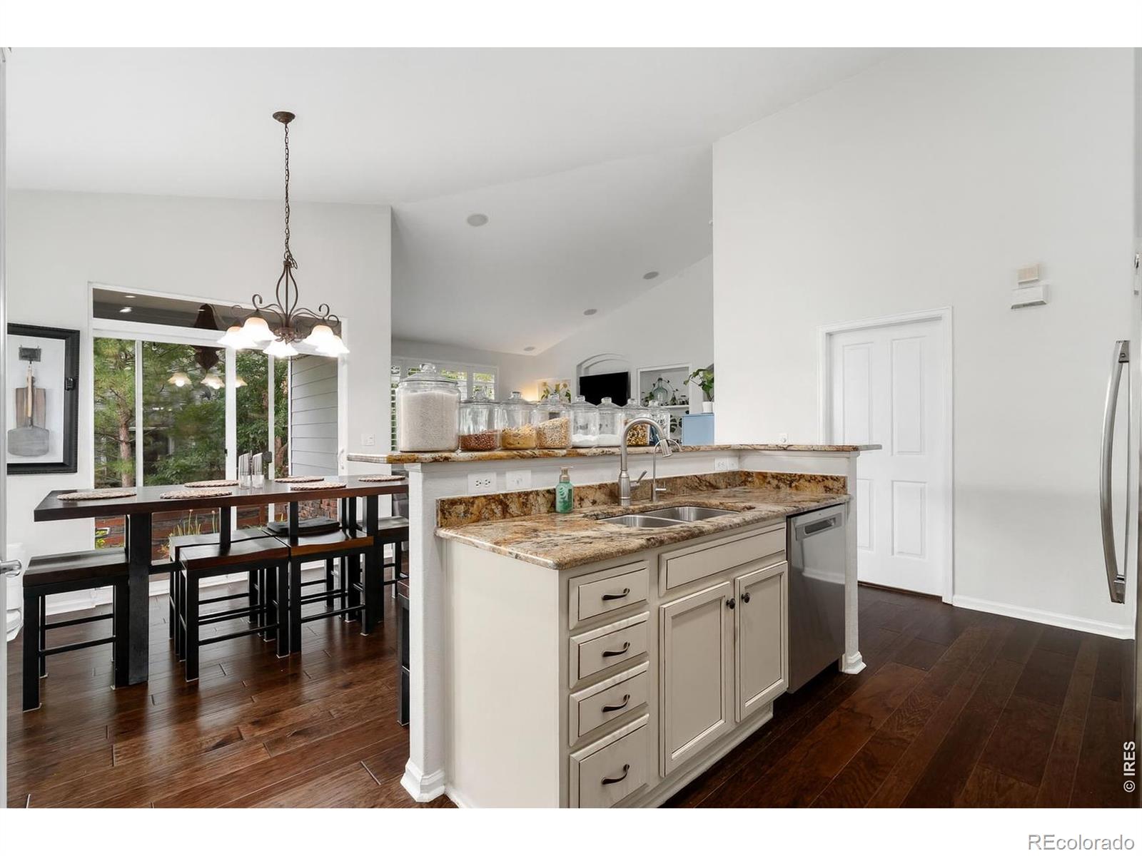 MLS Image #3 for 13284  elk mountain way,broomfield, Colorado