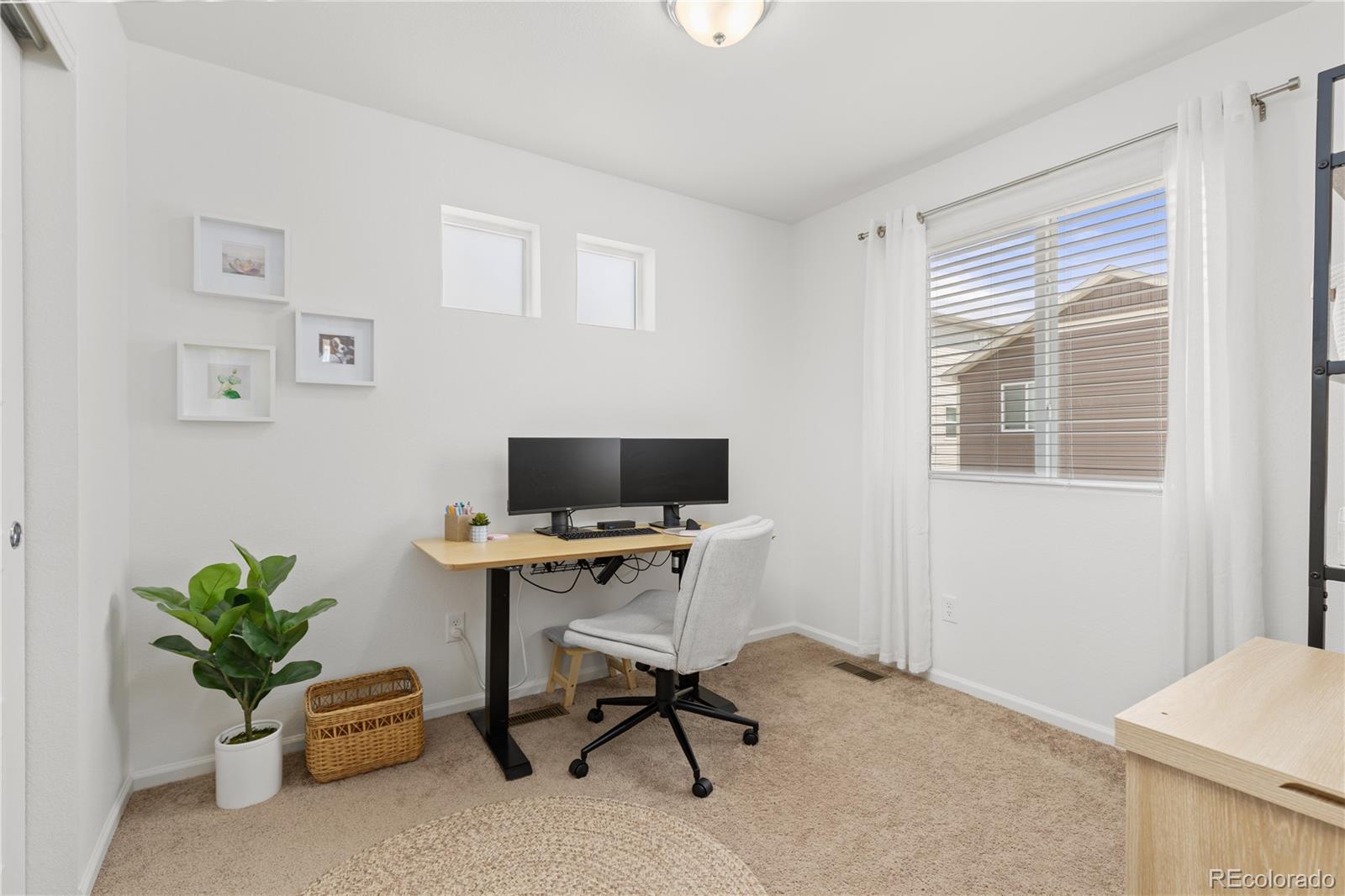 MLS Image #14 for 18260 e 51st place,denver, Colorado