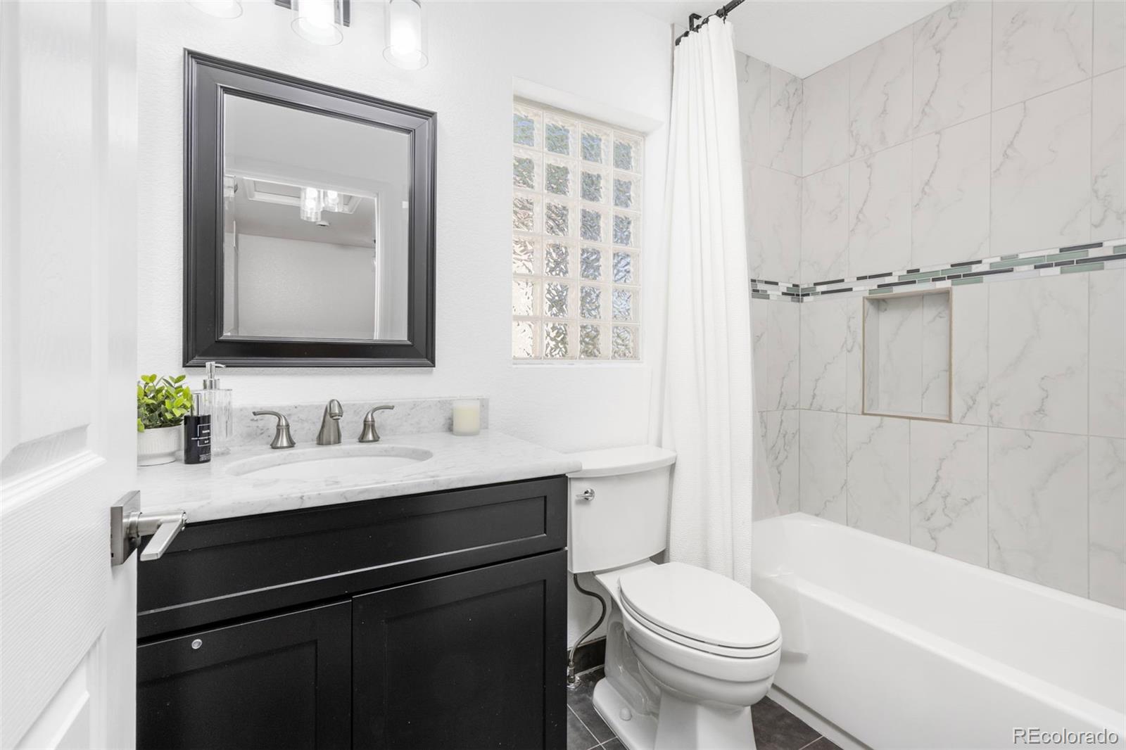 MLS Image #13 for 4355  argonne street,denver, Colorado