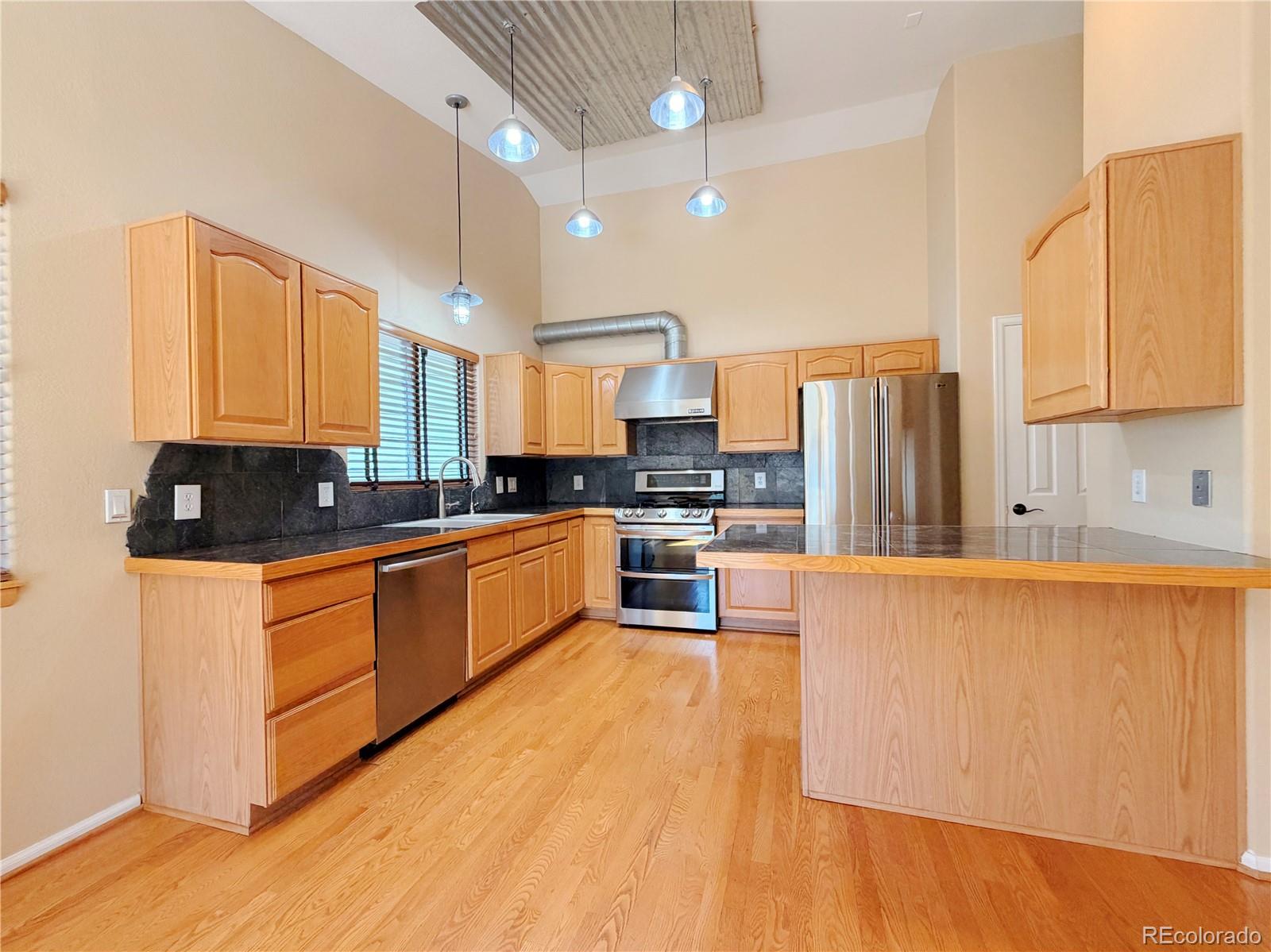 MLS Image #13 for 19206 e clear creek place,parker, Colorado
