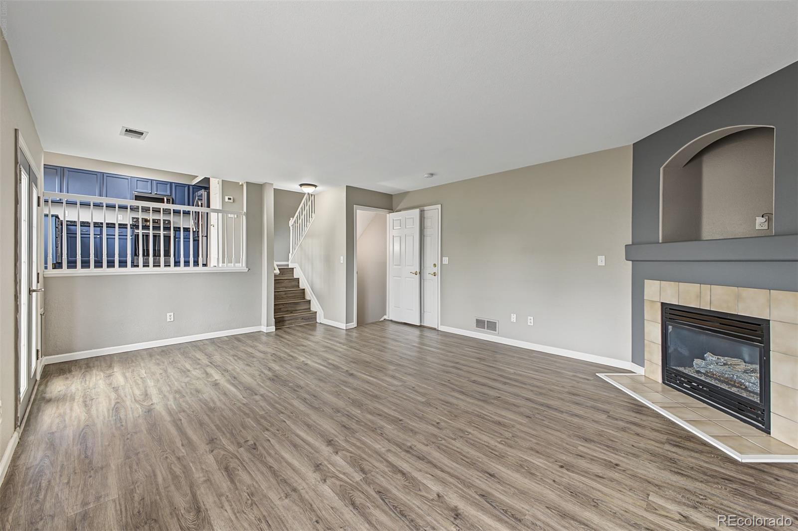 MLS Image #15 for 6147 e 121st place,thornton, Colorado