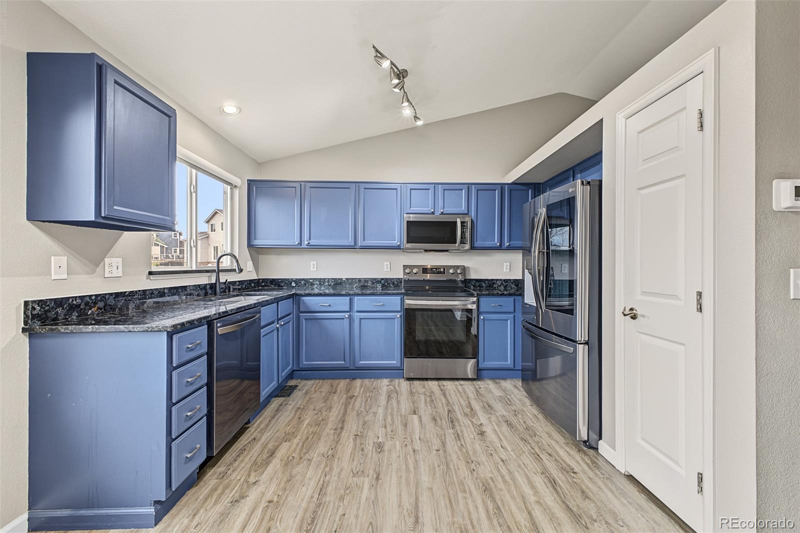 MLS Image #8 for 6147 e 121st place,thornton, Colorado