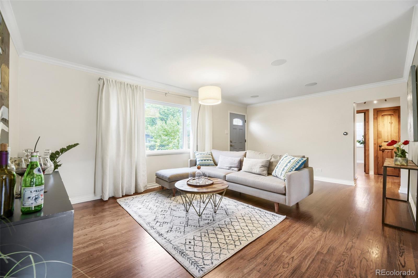 MLS Image #7 for 2901 s madison street,denver, Colorado